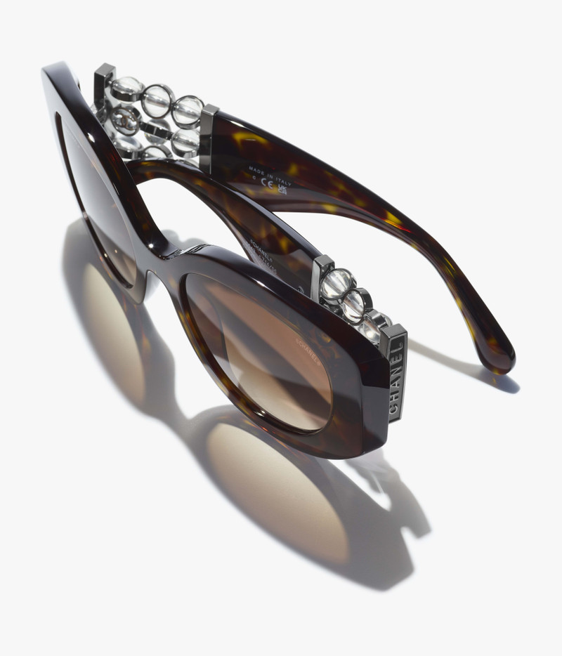 Oval Sunglasses 3