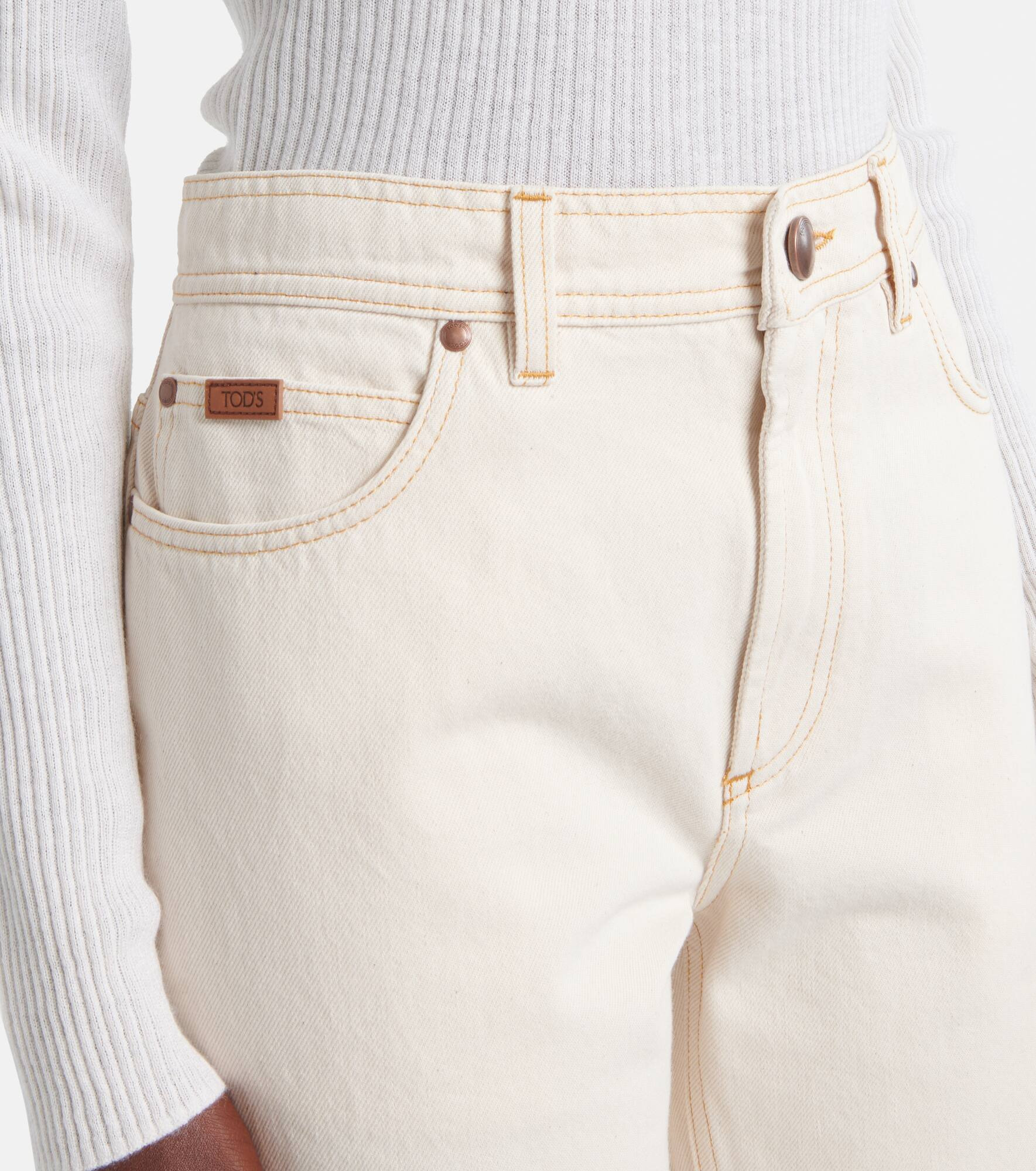 High-rise straight jeans - 4