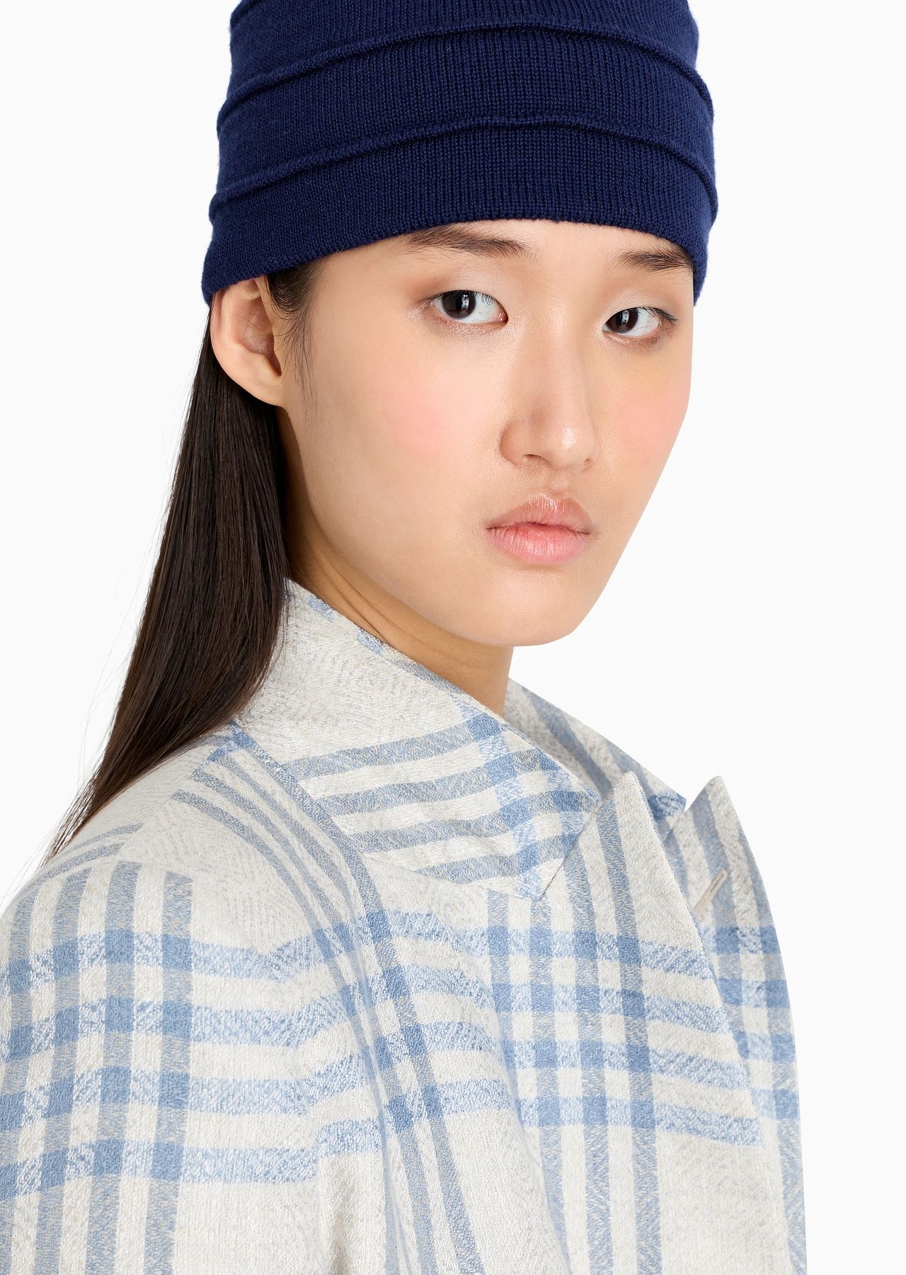 Icon double-breasted linen blazer with a jacquard check motif - 5