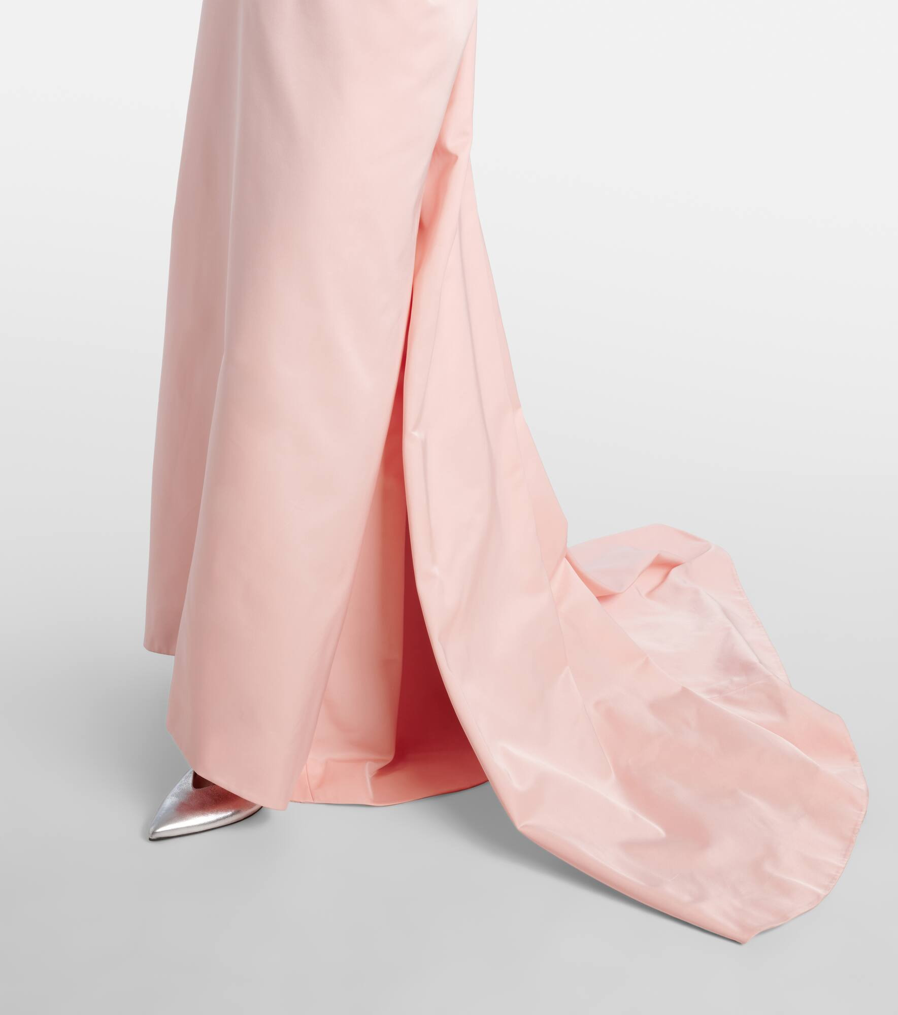 Crystal-embellished duchess satin gown - 5