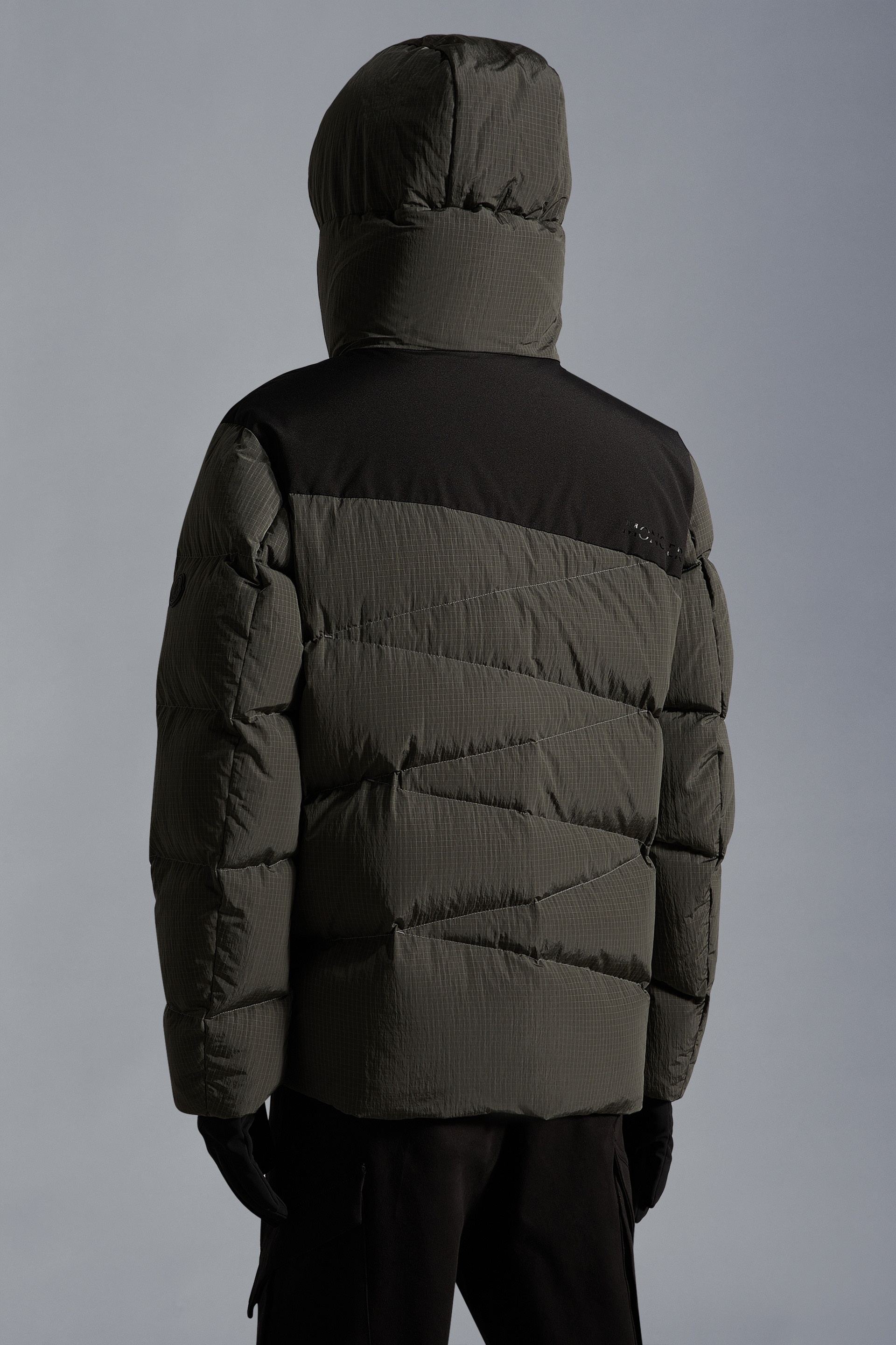 Moncler Tacana Short Down Jacket | REVERSIBLE