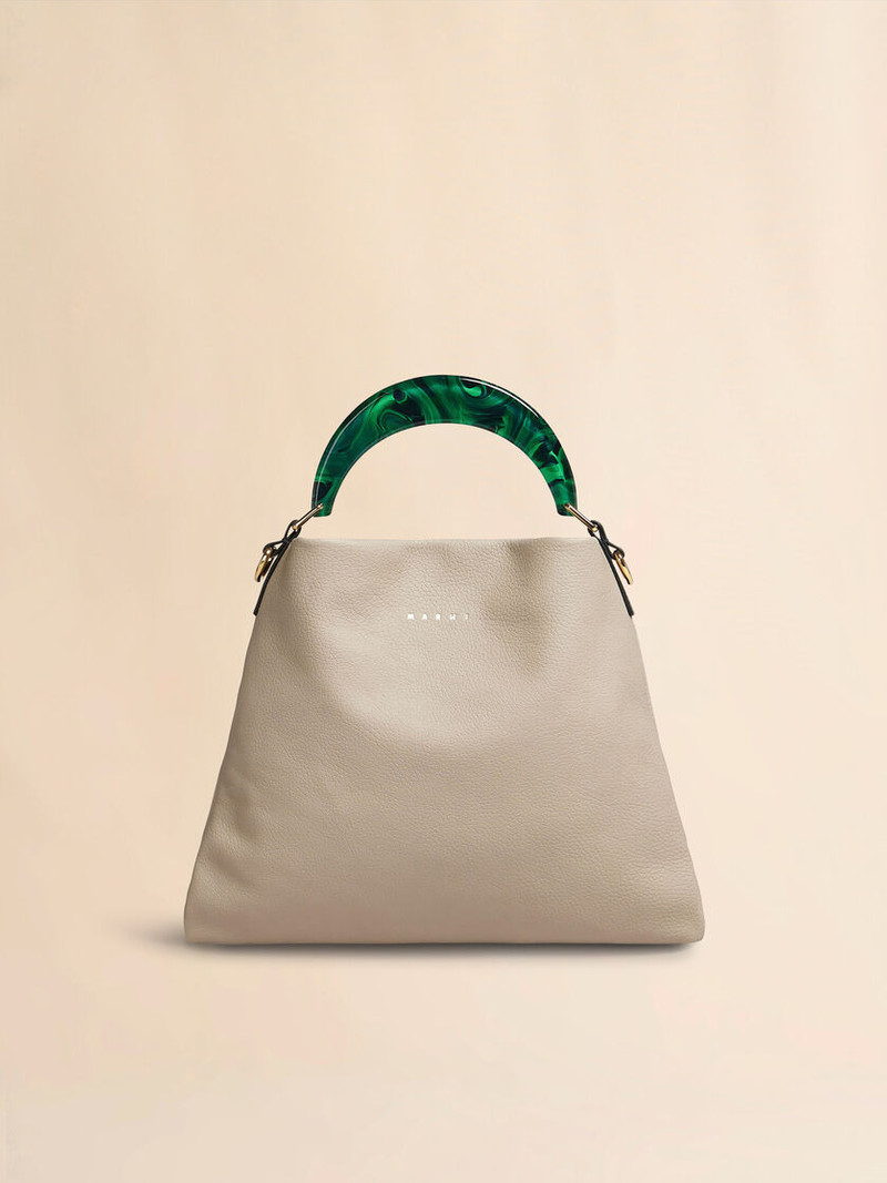 HOBO BAG IN WHITE GRAINED CALFSKIN AND RESIN HANDLE 1