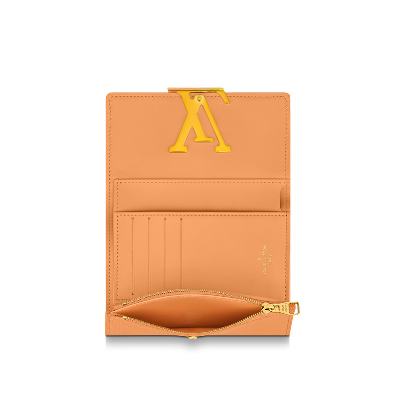 Capucines Compact Maxi Wallet 3