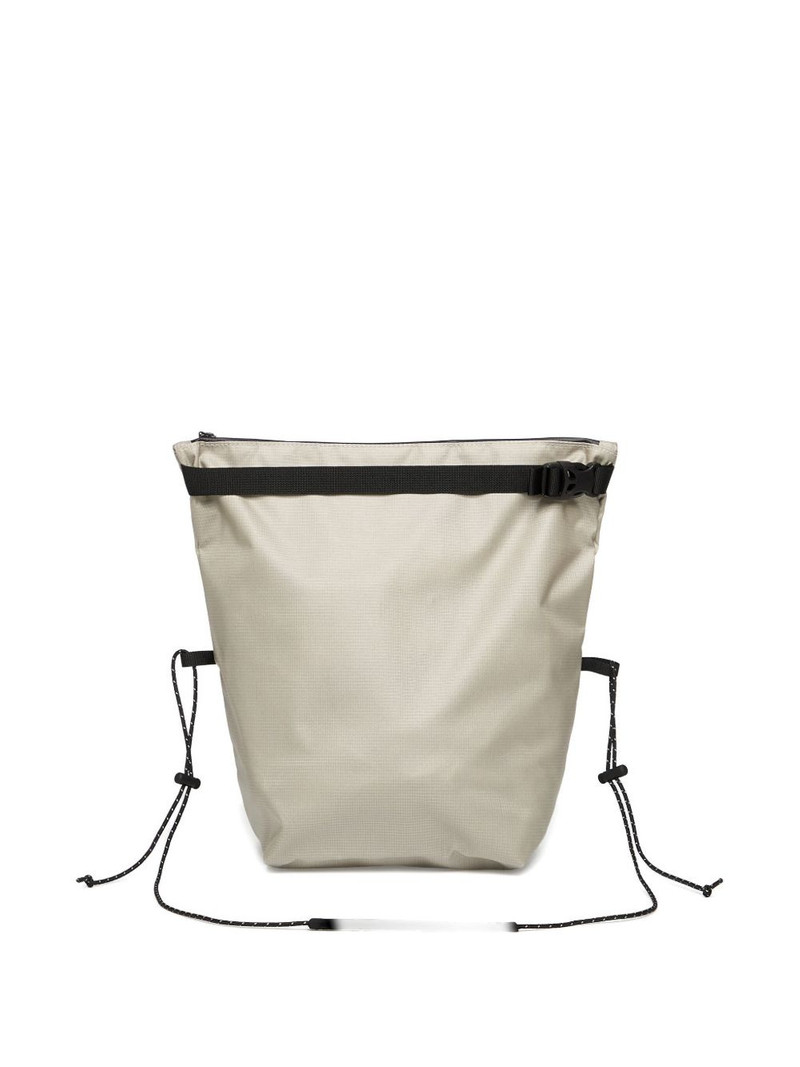 ROA Yuna Ripstop crossbody bag outlook