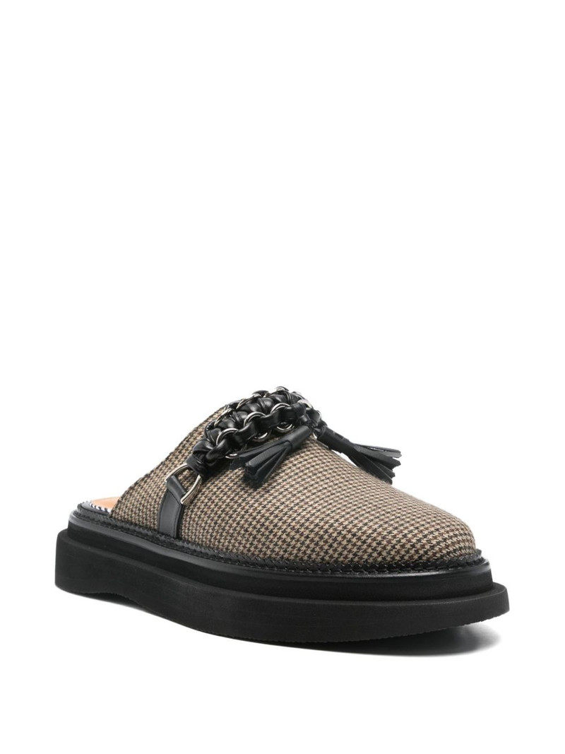 TOGA VIRILIS Pulla mules outlook