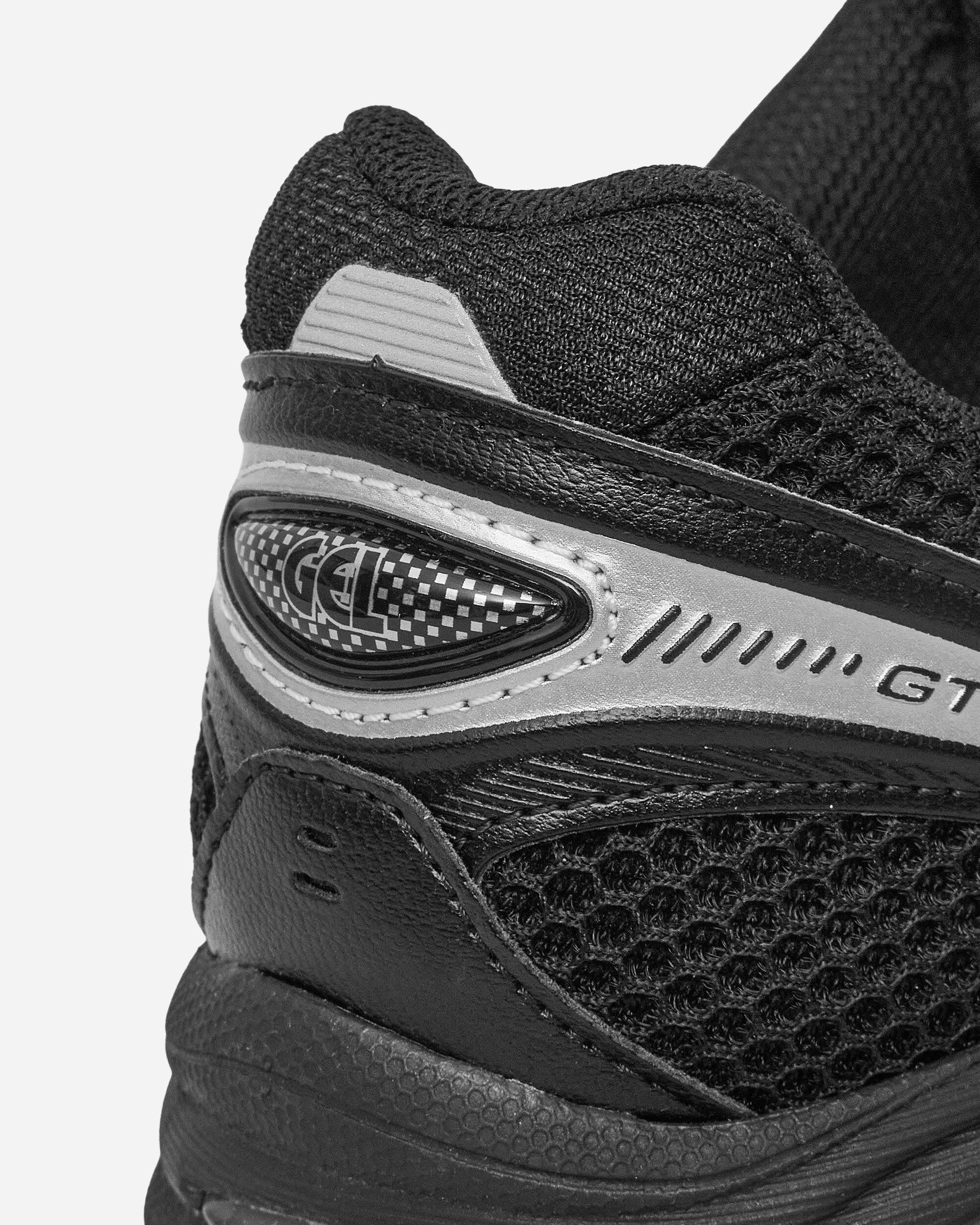 GT-2160 Sneakers Black / Pure Silver - 6