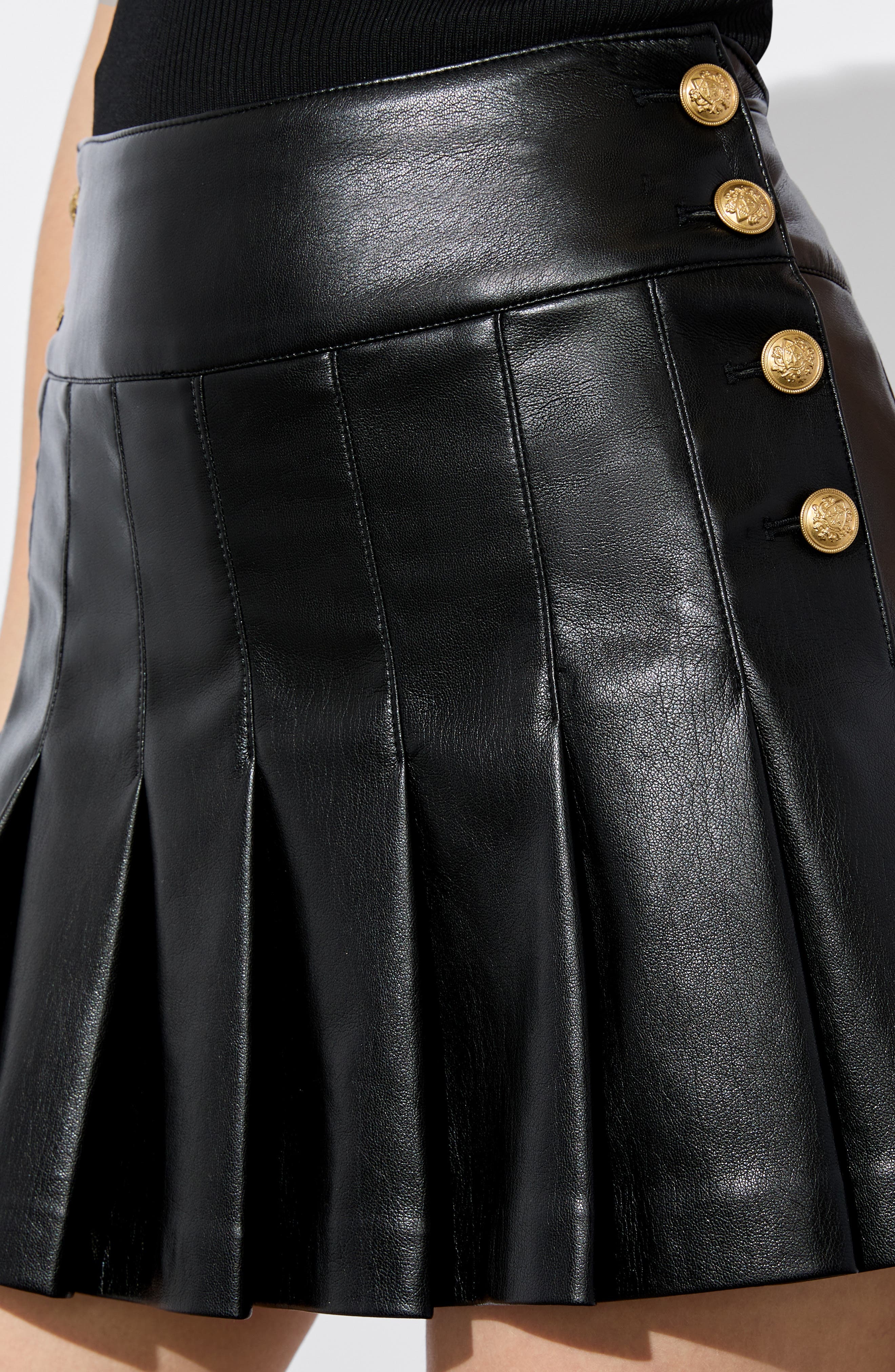 Alice + Olivia Lanna Pleated Button Faux Leather Miniskirt in Black at Nordstrom - 4
