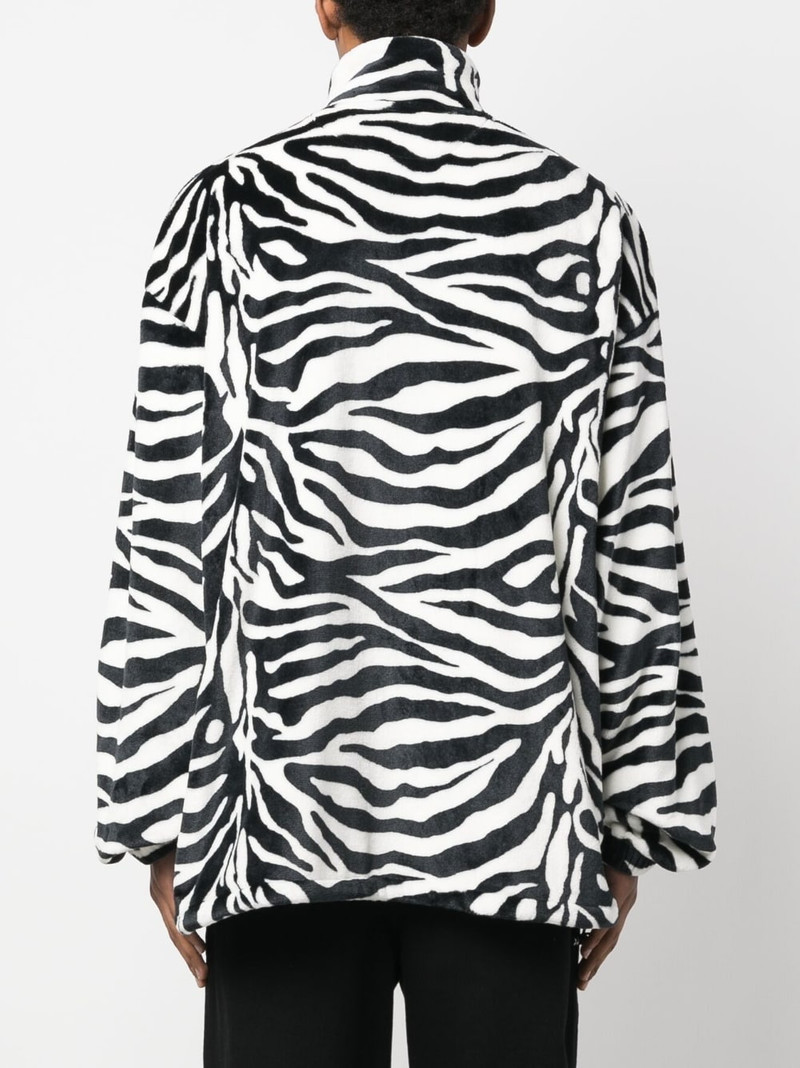 zebra-pattern zip-fastening coat 4