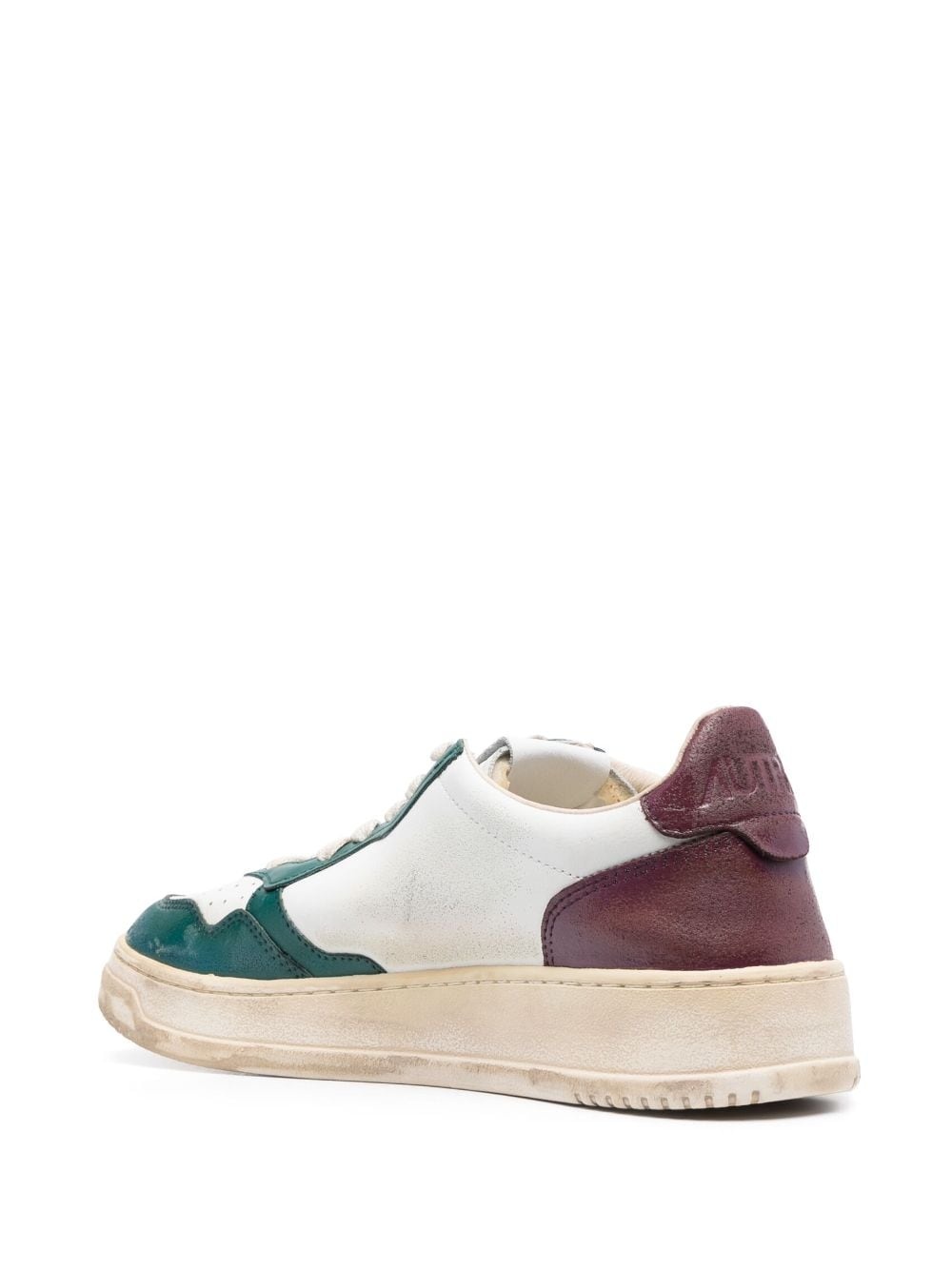 Medalist distressed-finish sneakers - 3