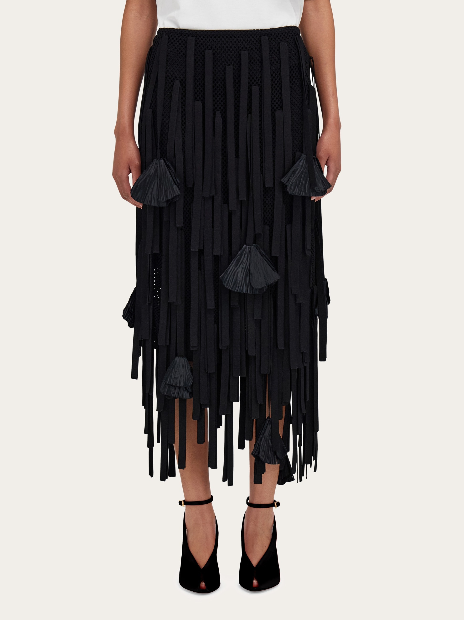Mesh skirt with flower detail - 2