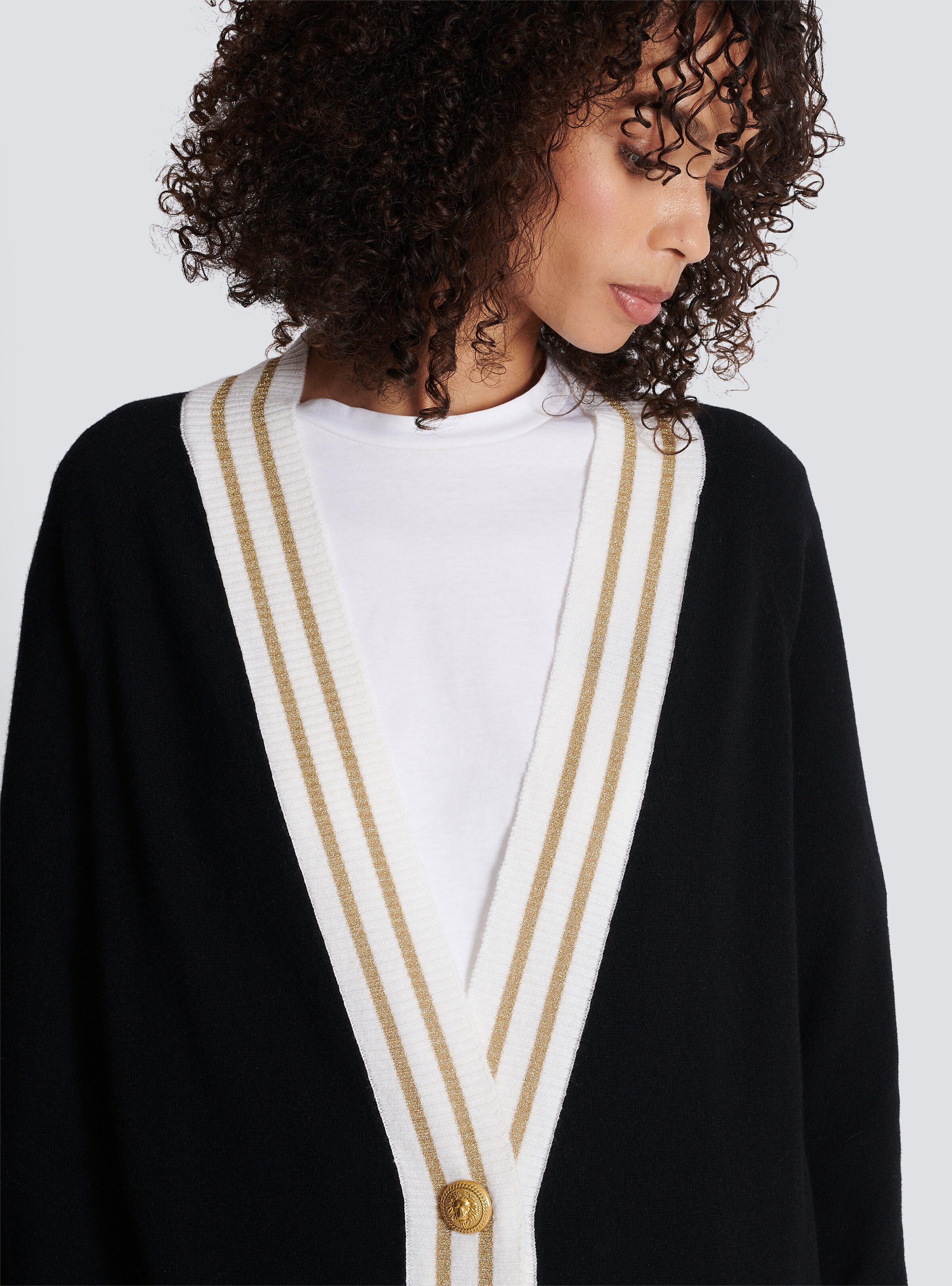 Cashmere cardigan with Balmain logo - 7