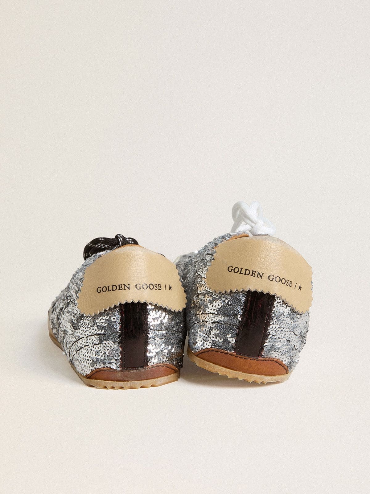 Women's True-Star in silver sequins with black star and beige leather heel tab - 6