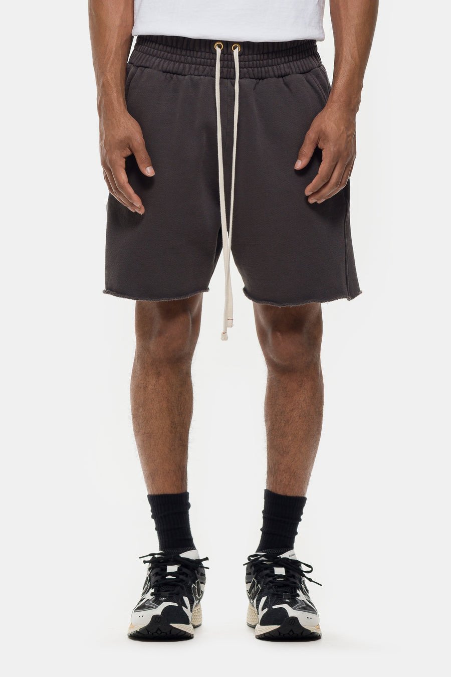 Heavyweight Yacht Short in in Vintage Black - 1