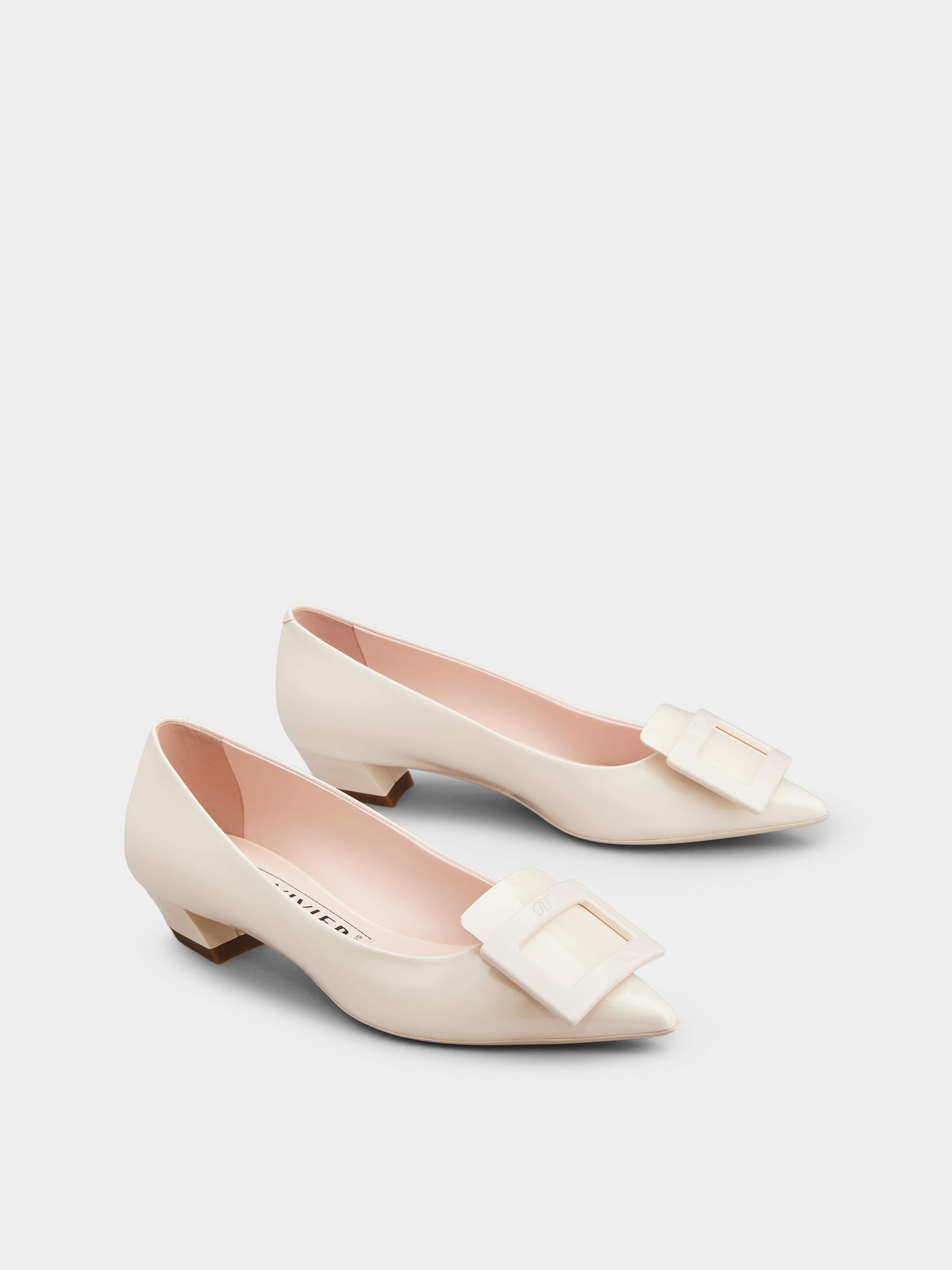 Gommettine Lacquered Buckle Ballerinas in Patent Leather - 2