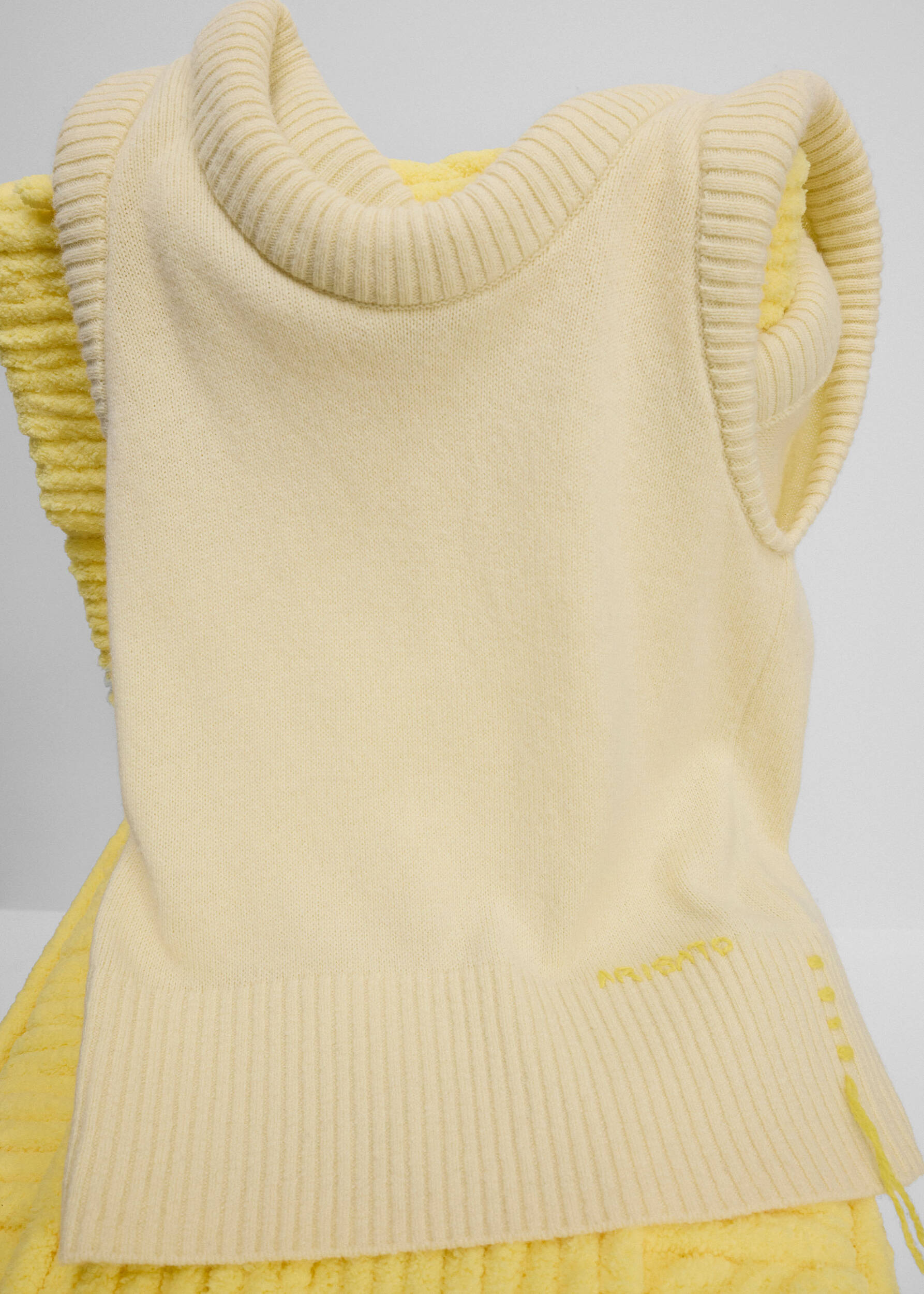Marla Vest - 7
