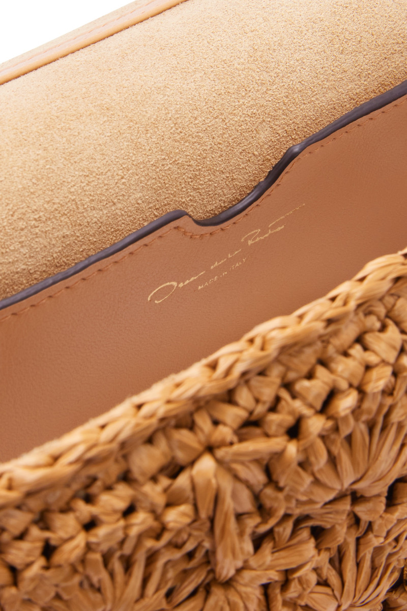 HAND-CROCHETED RAFFIA O POCHETTE 4