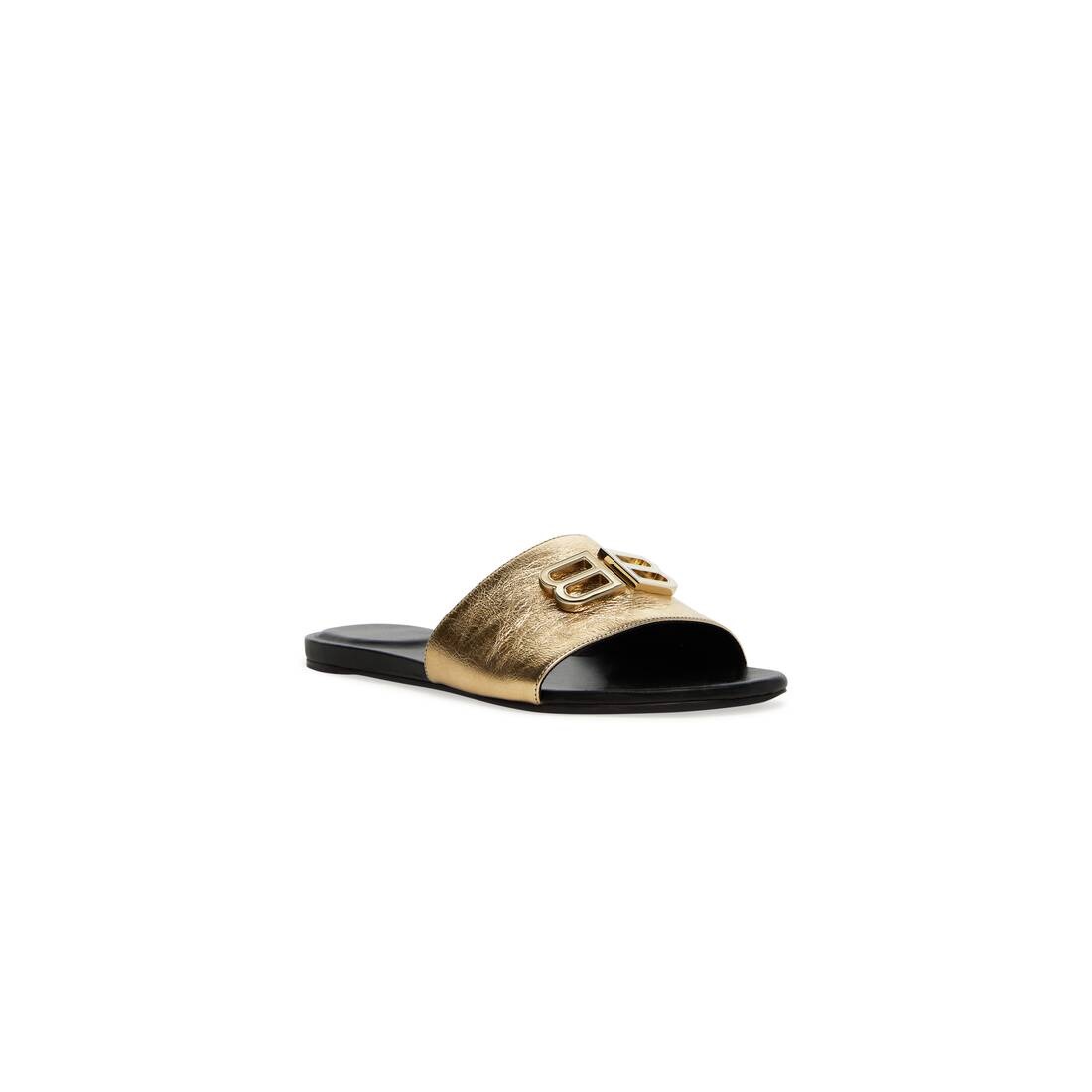 Women's Groupi Sandal  in Gold - 2