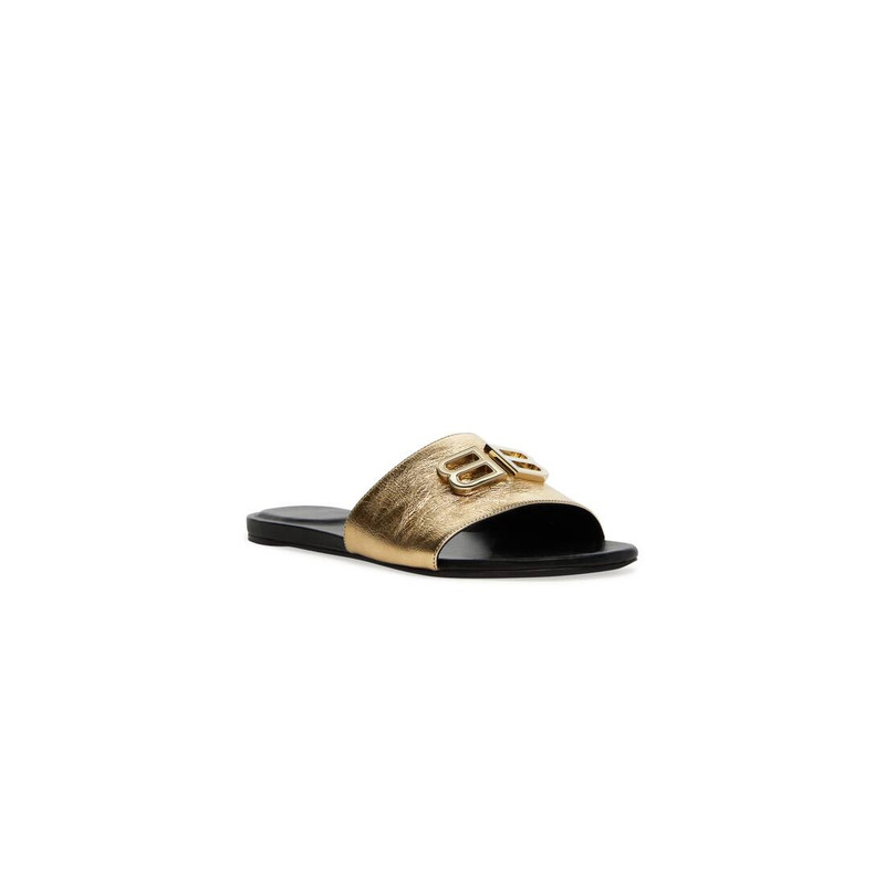 Women's Groupi Sandal  in Gold 2