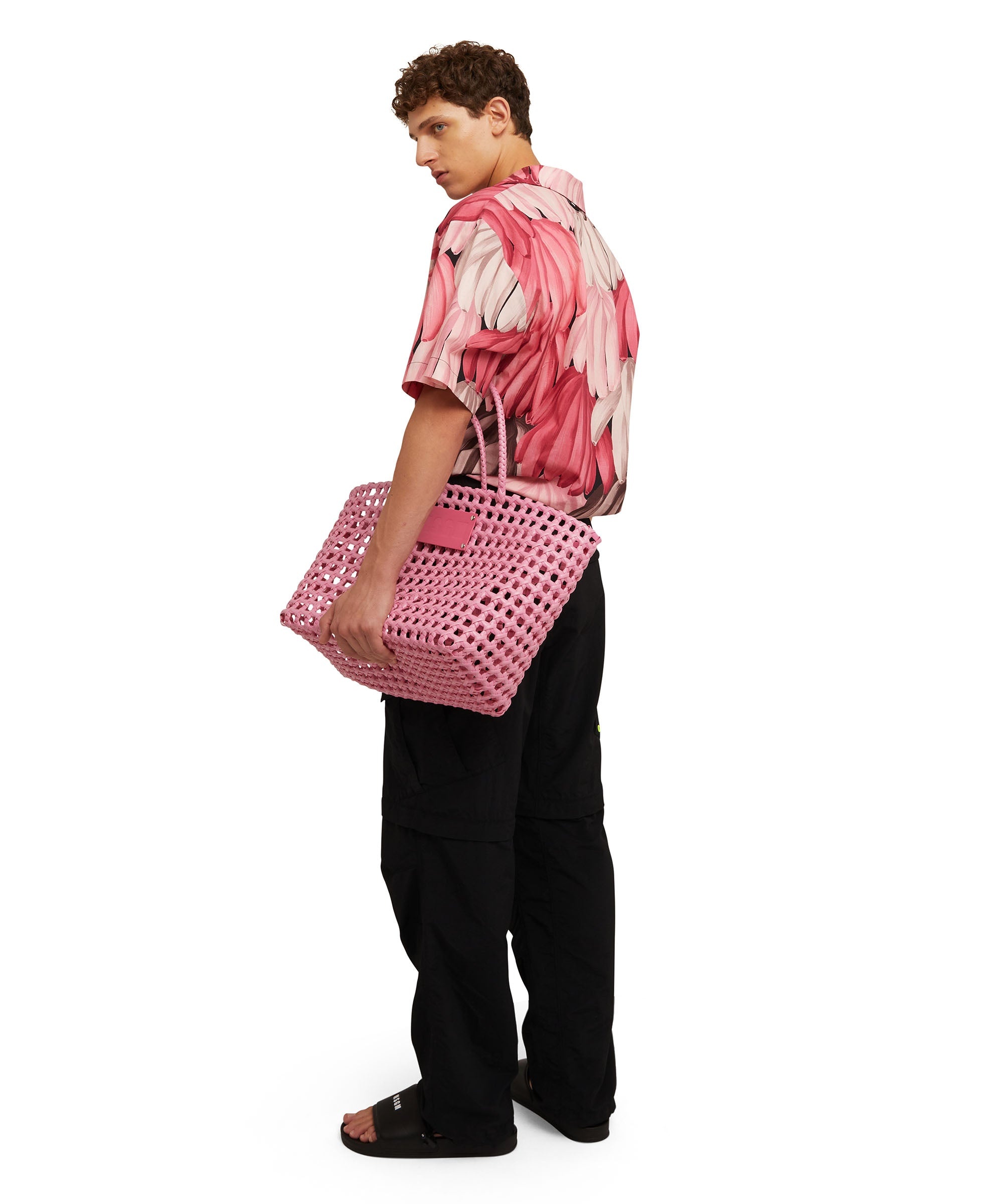 Faux leather basket net bag with accompanying mini pouch - 6