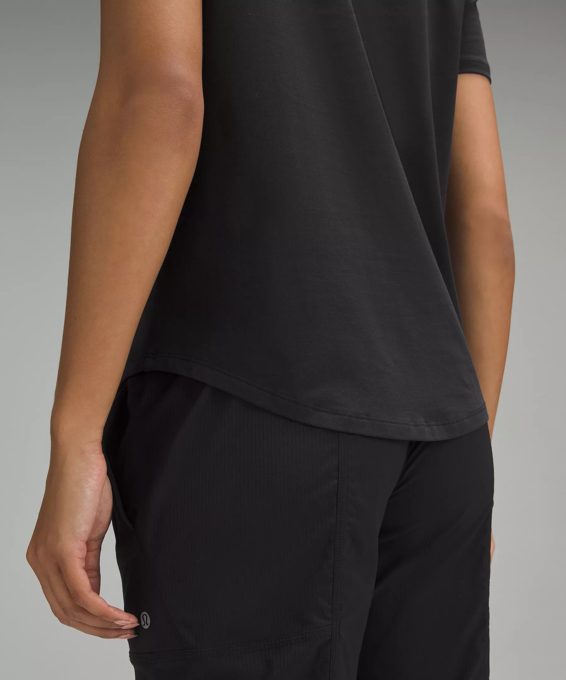 Love Curved-Hem Crewneck T-Shirt - 5