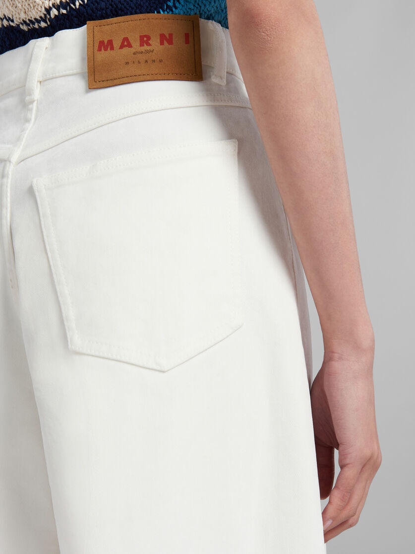 WHITE FLOCKED DENIM WIDE-LEG TROUSERS - 4