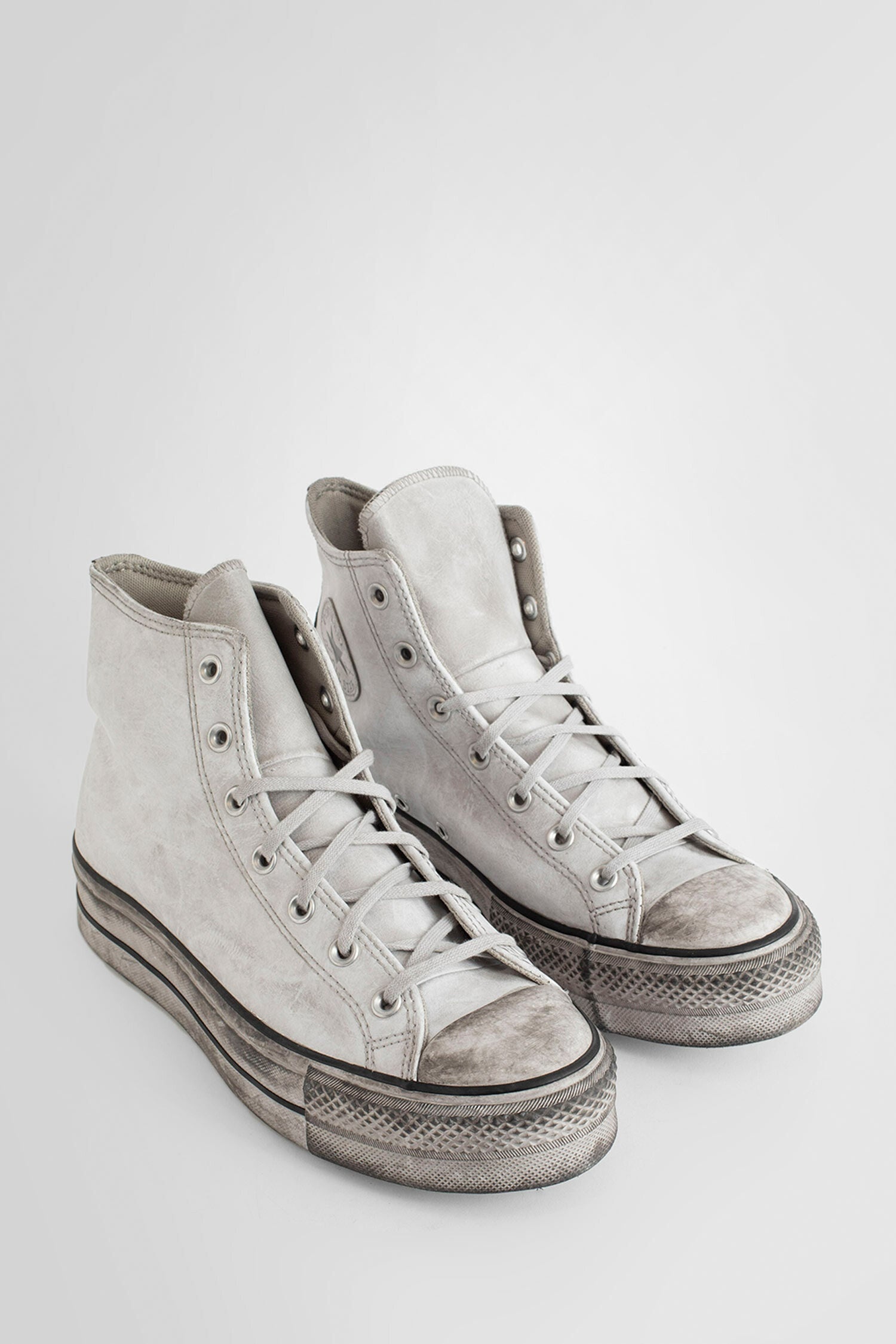 Chuck-Taylor-All-Star-Lift-Leather-562909C-Sneakers - 6