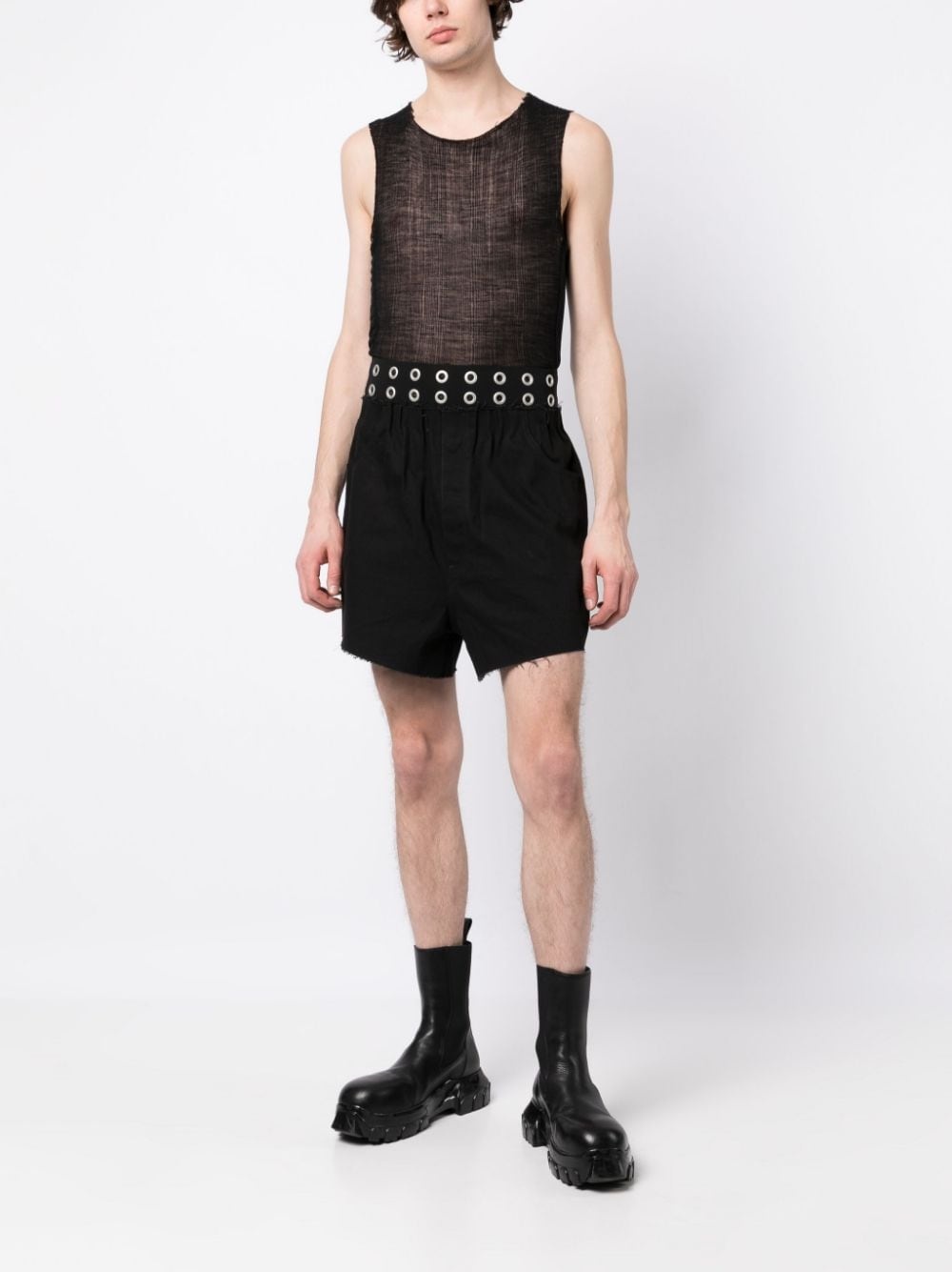 eyelet-detail denim shorts - 2