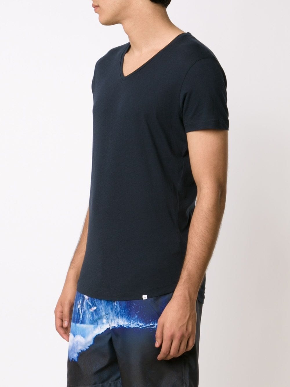 V-neck T-shirt - 3