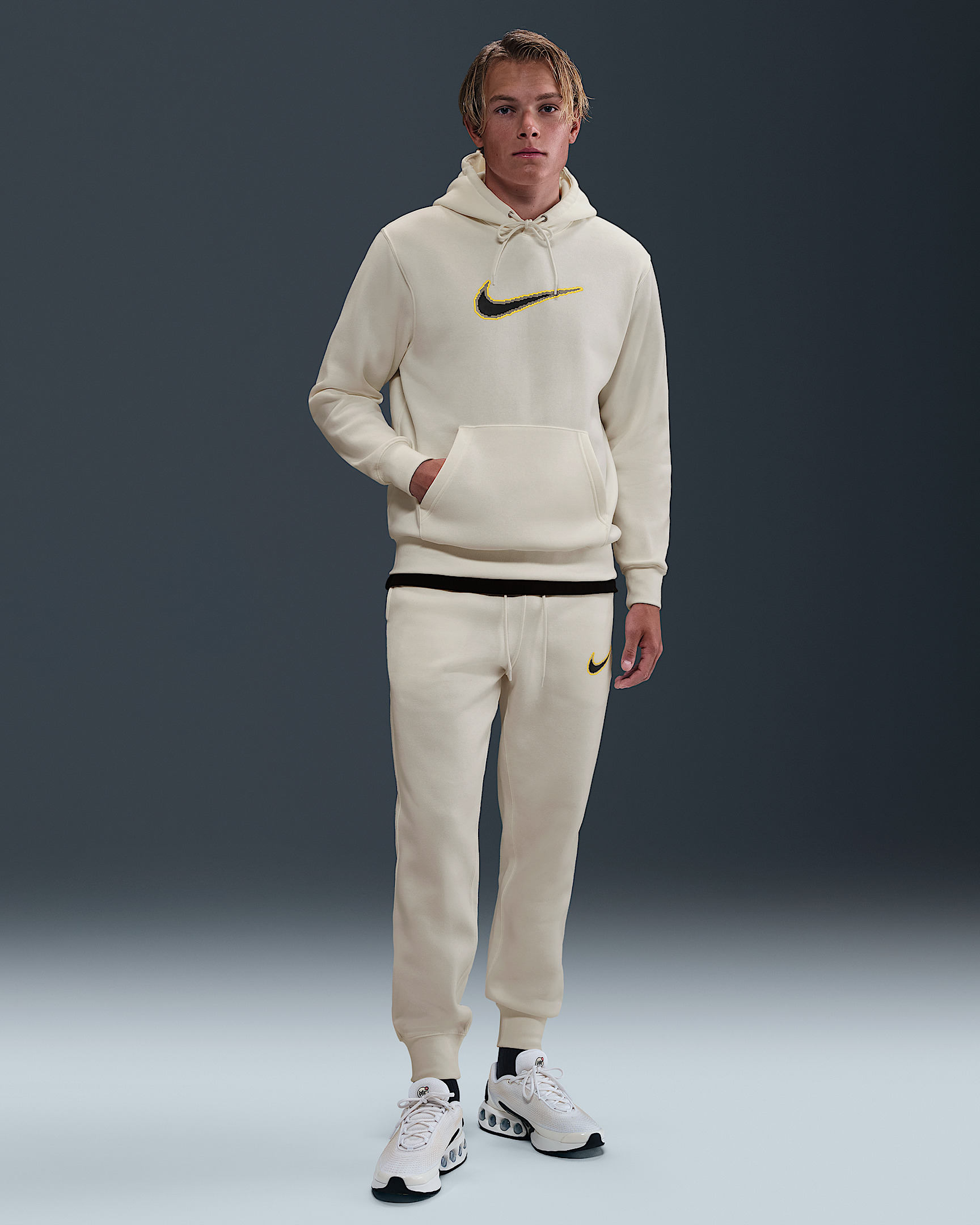 Nike Sportswear Club Men's Fleece Hoodie - 4