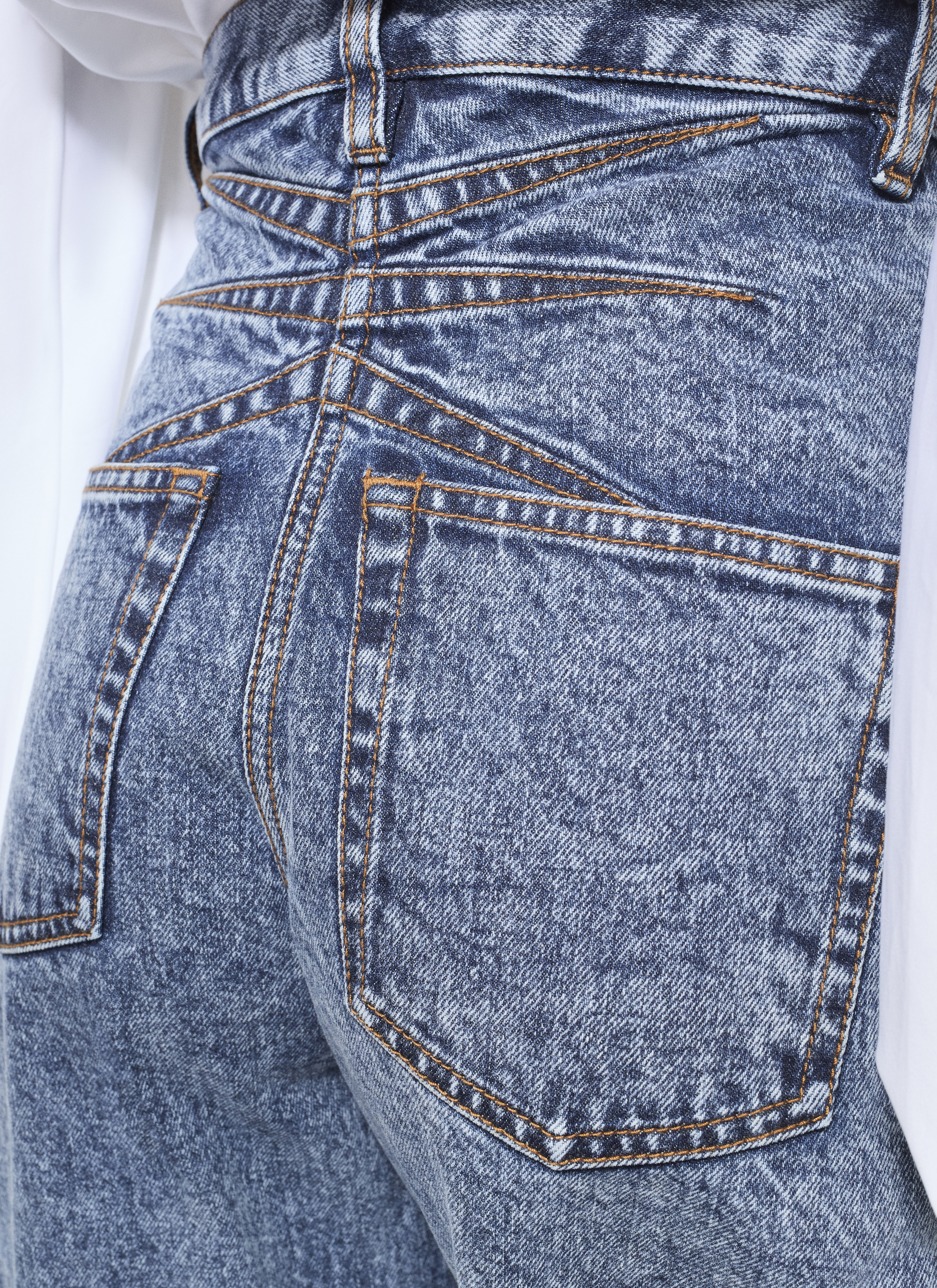HIGH WAISTED ROUND JEANS - 6