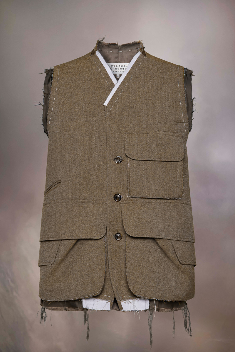 Maison Margiela Sleeveless wool jacket outlook