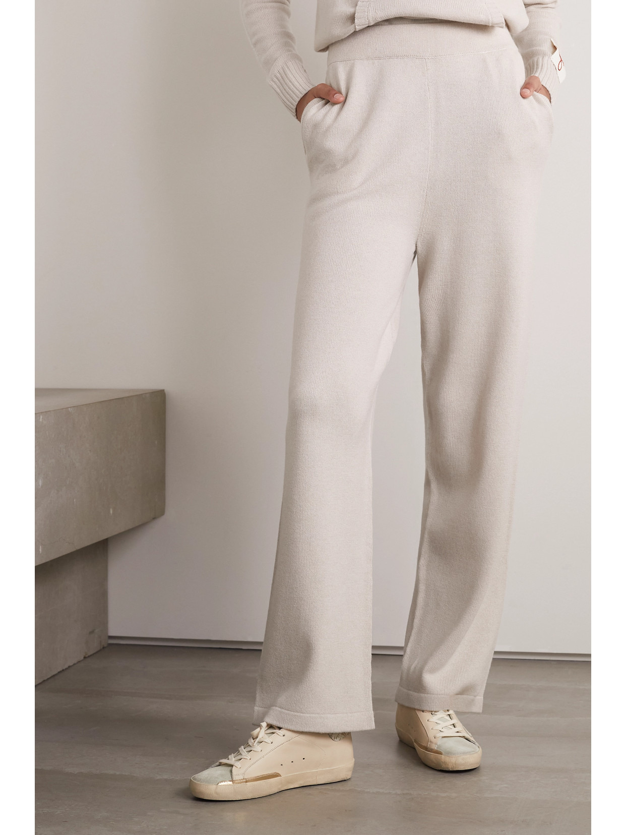 Golden Cashmere And Wool-blend Track Pants - 4