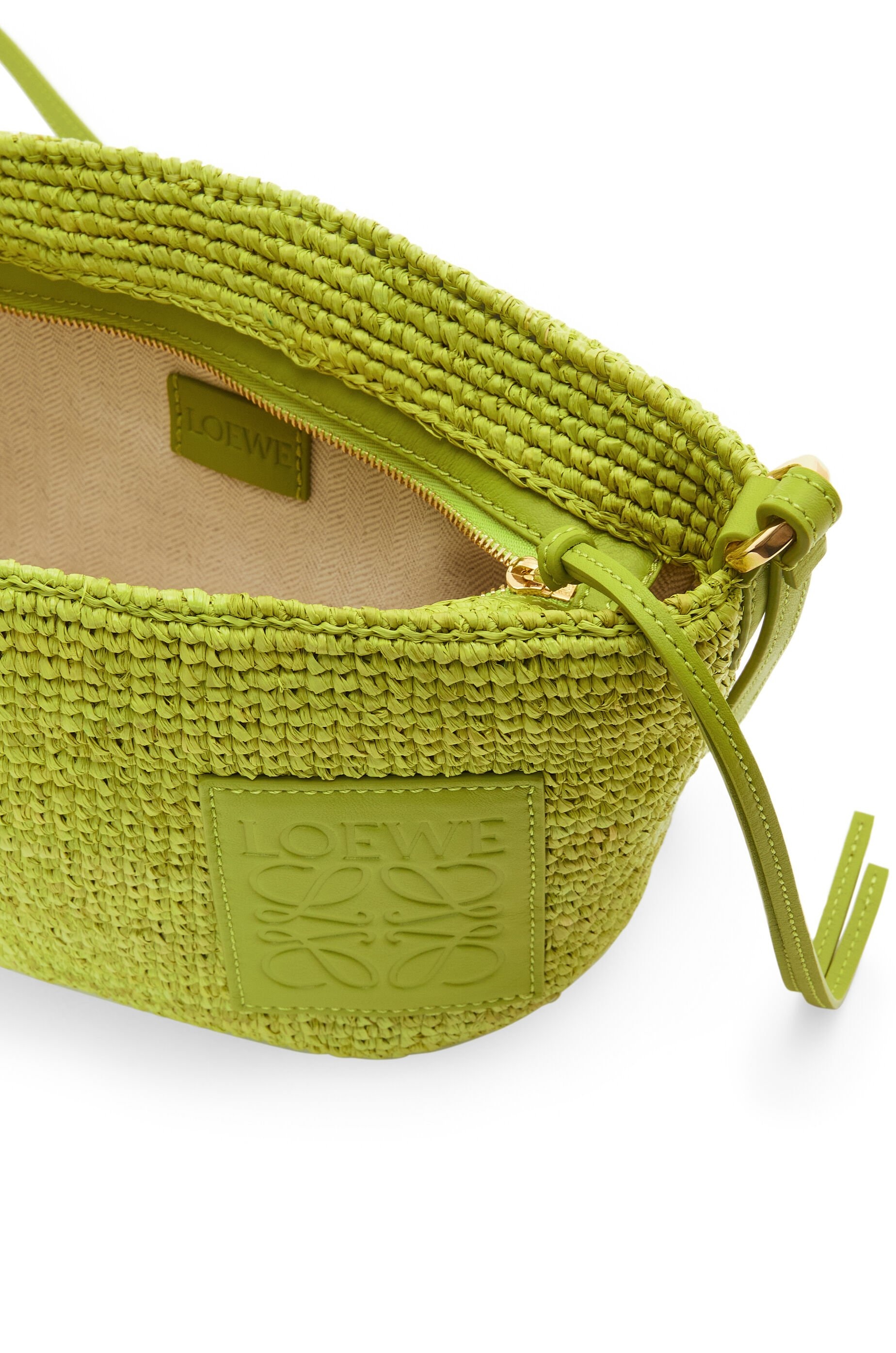 Slit Pochette bag in raffia and calfskin - 6