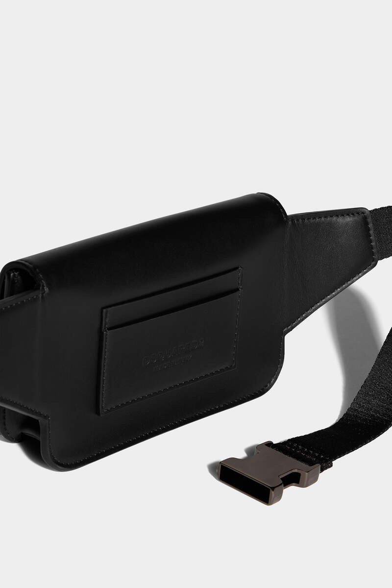 D2 STATEMENT BELT BAG 3
