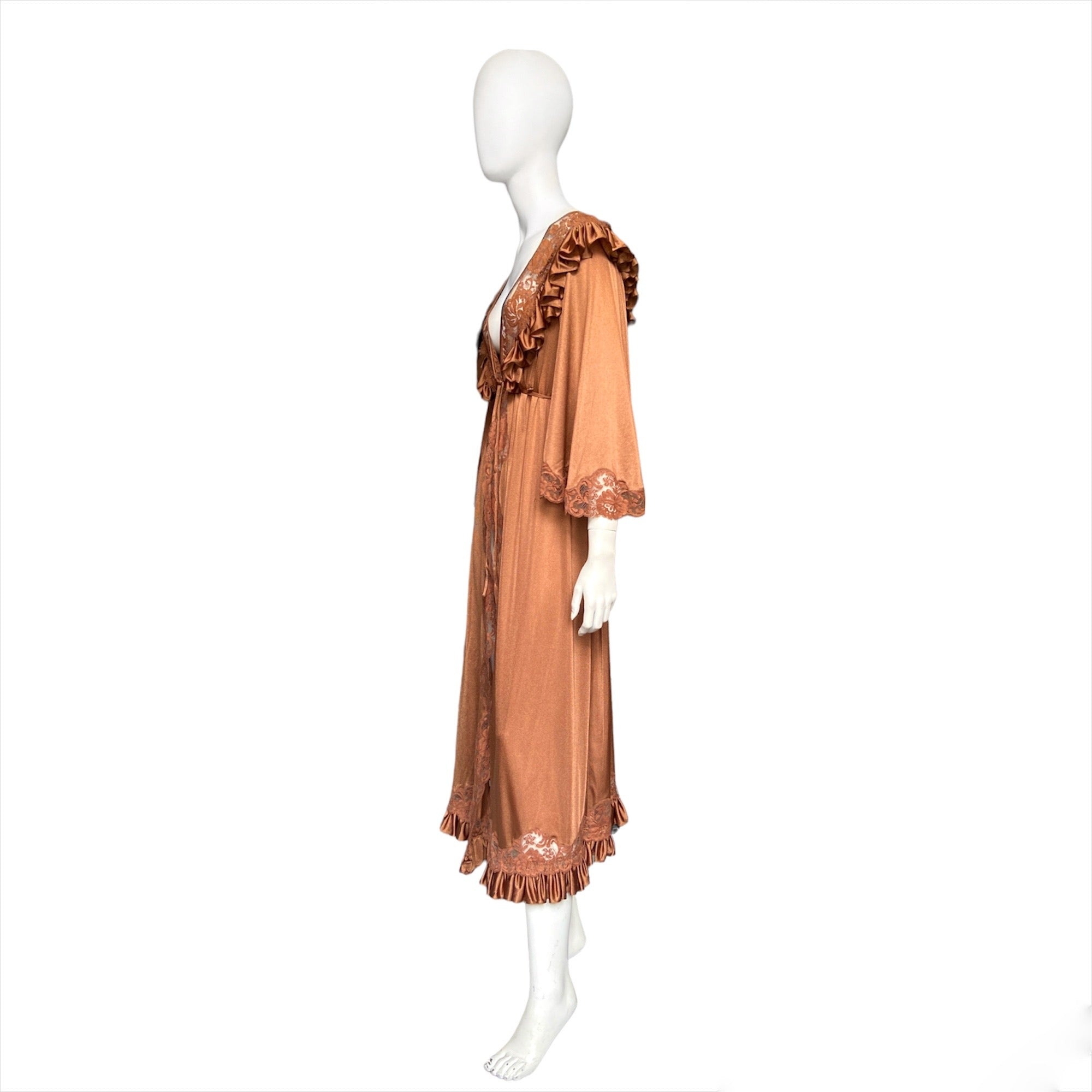 Vetements fall 2019 demna metallic brown floral ruffles lace robe dress - 4