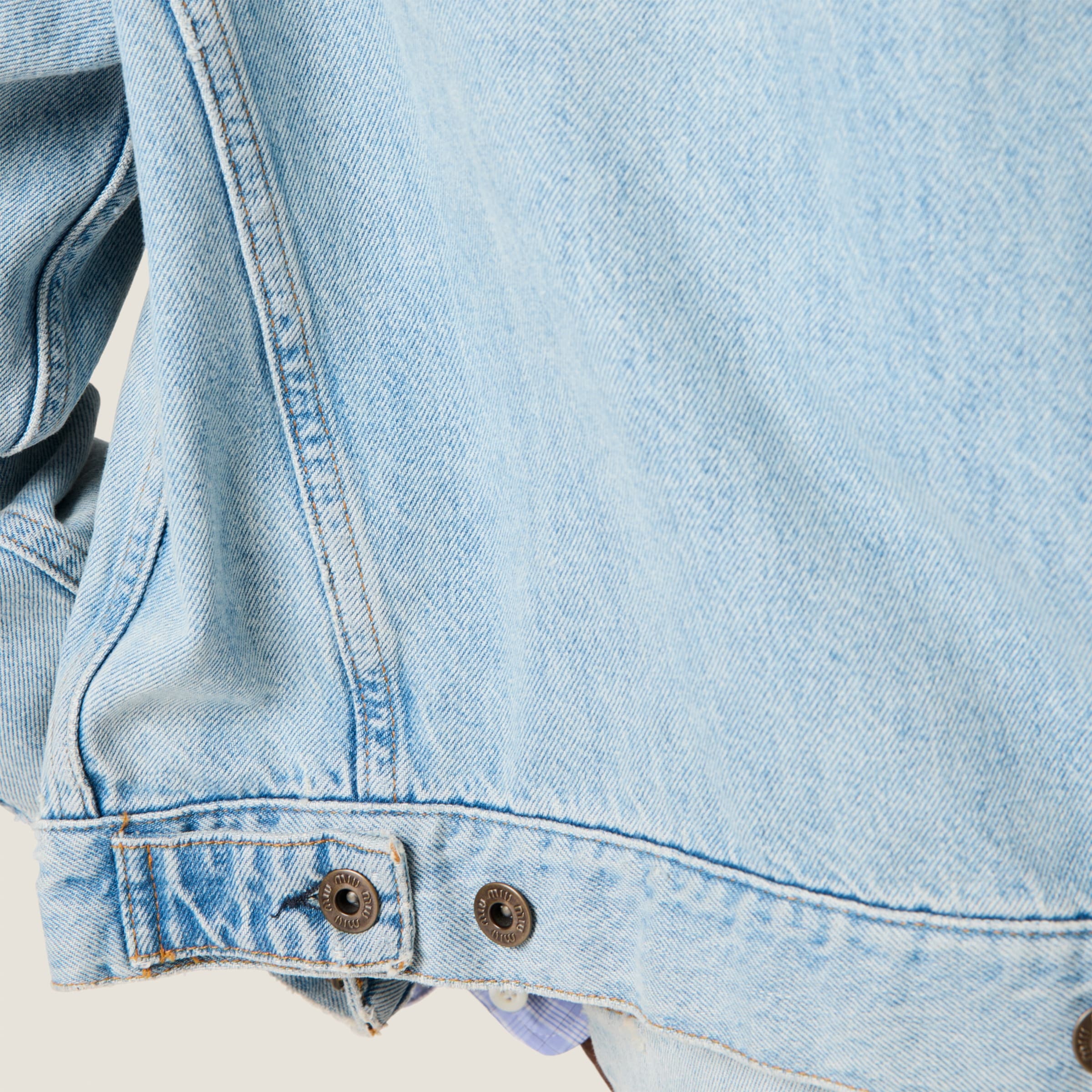 Denim jacket with embroidered logo - 5