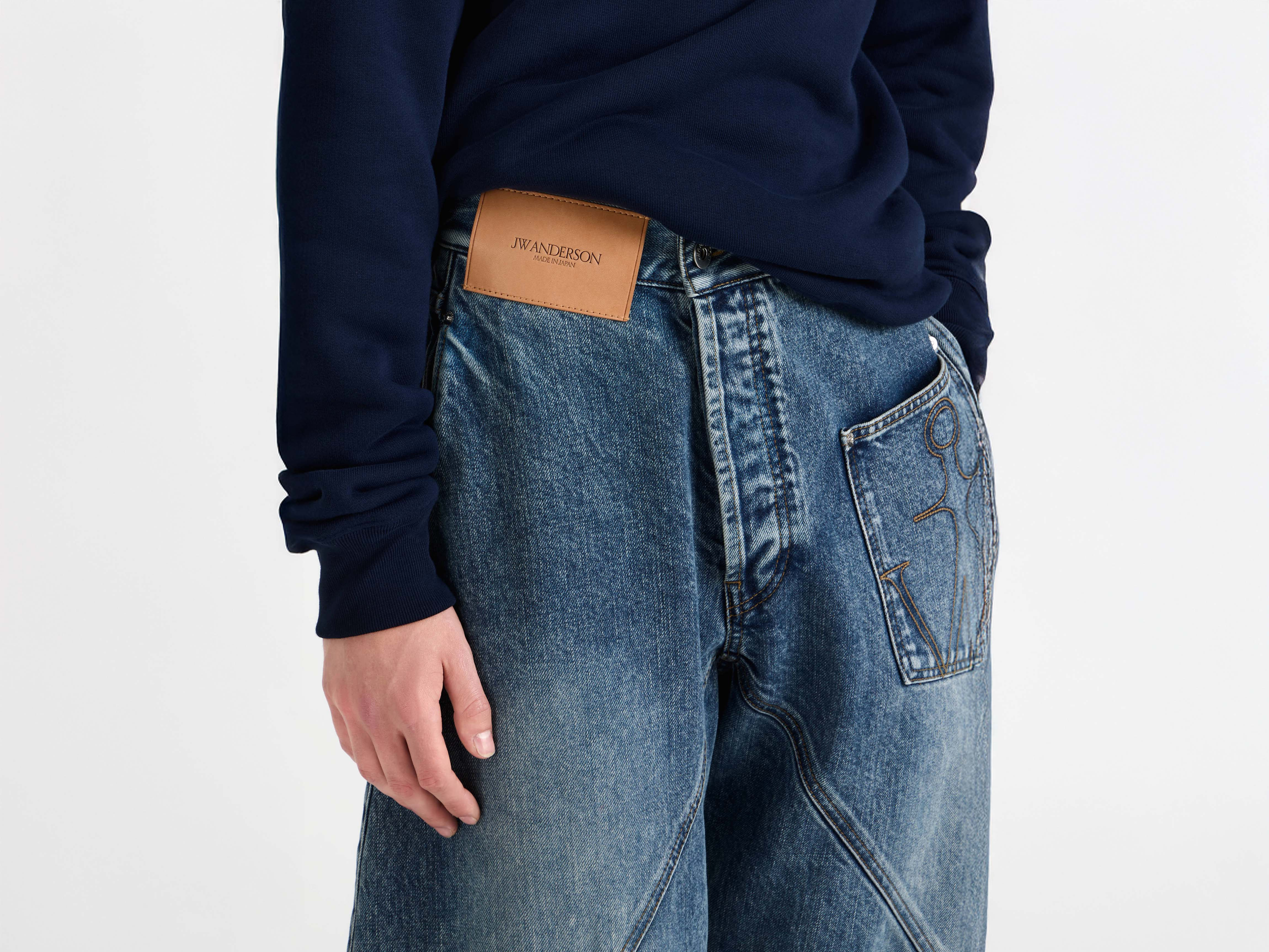 TWISTED WORKWEAR JEANS IN MID BLUE - 7