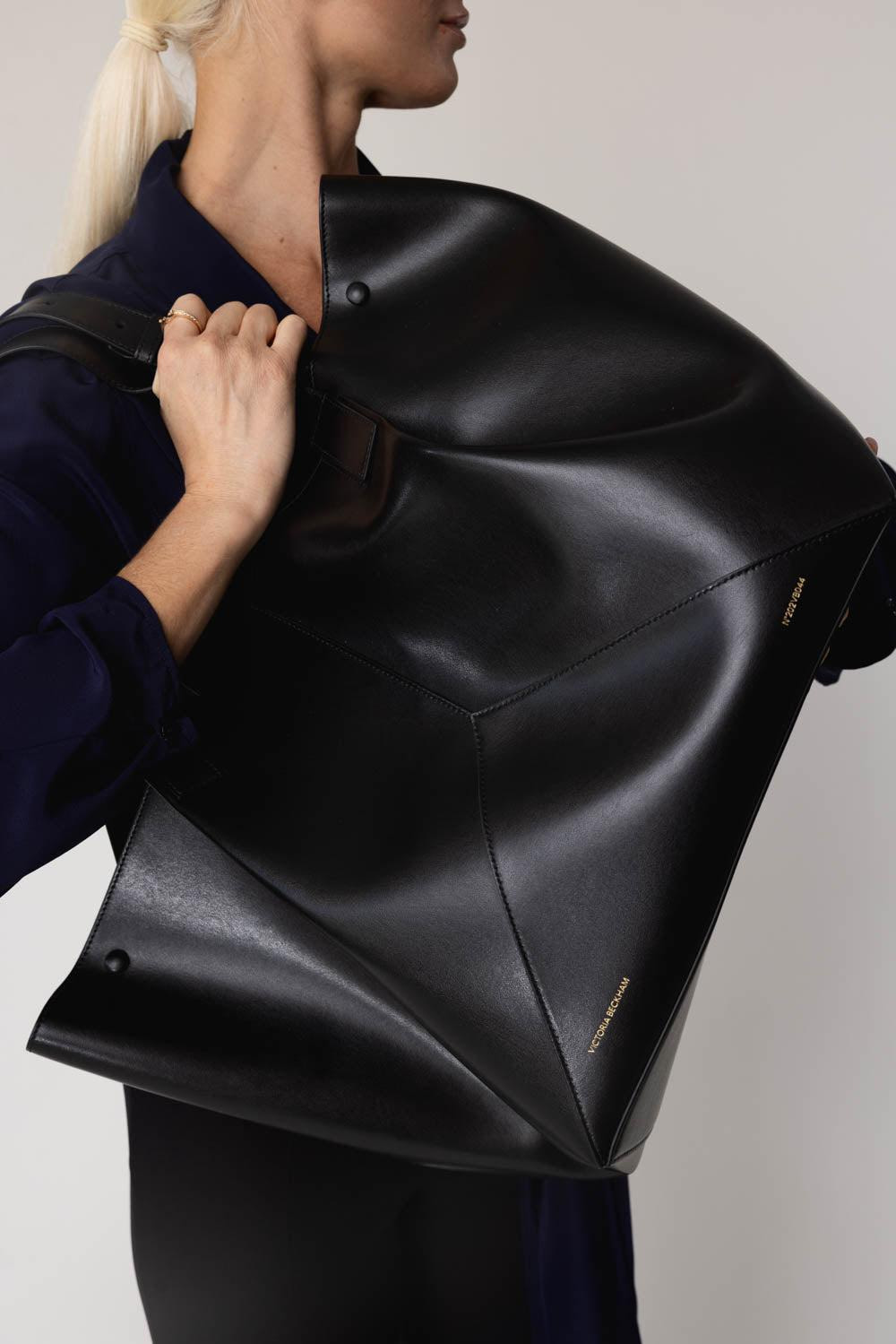 W11 Medium Tote Bag - 2