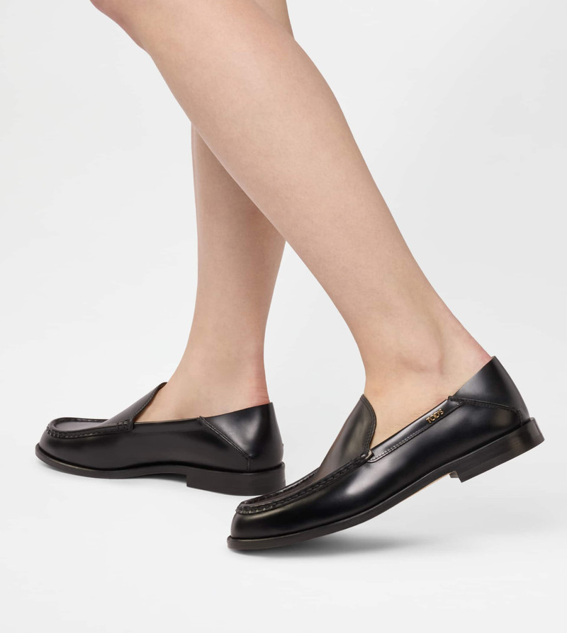 Tod's MULES IN LEATHER - BLACK outlook