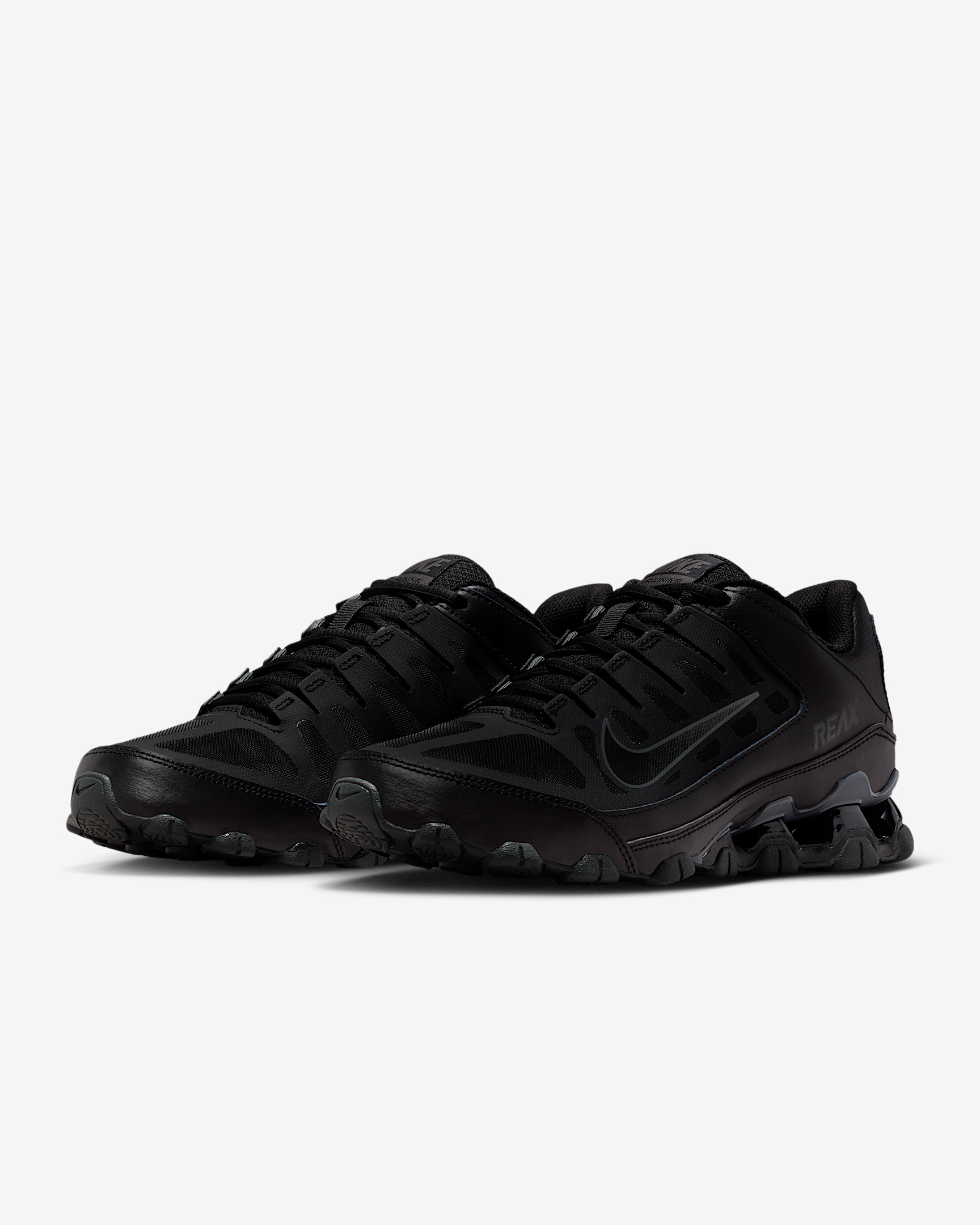 Nike Reax 8 TR Women's Workout Shoes - 5