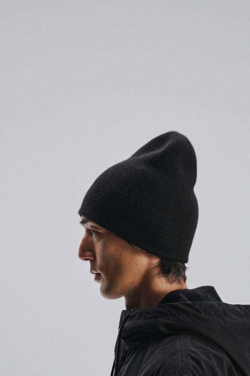 Plyne Hat 3