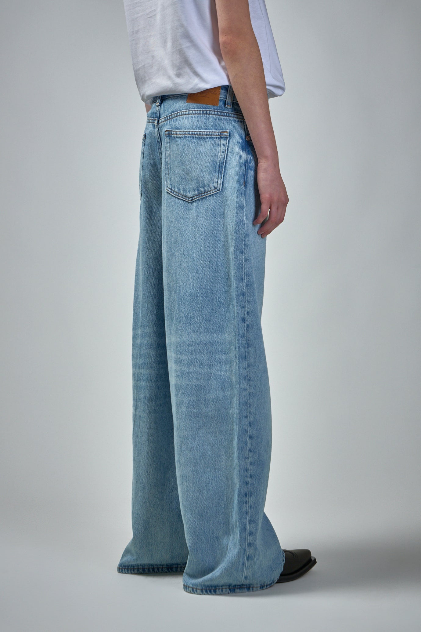Soft Rigid Denim Baggy Jeans - 3