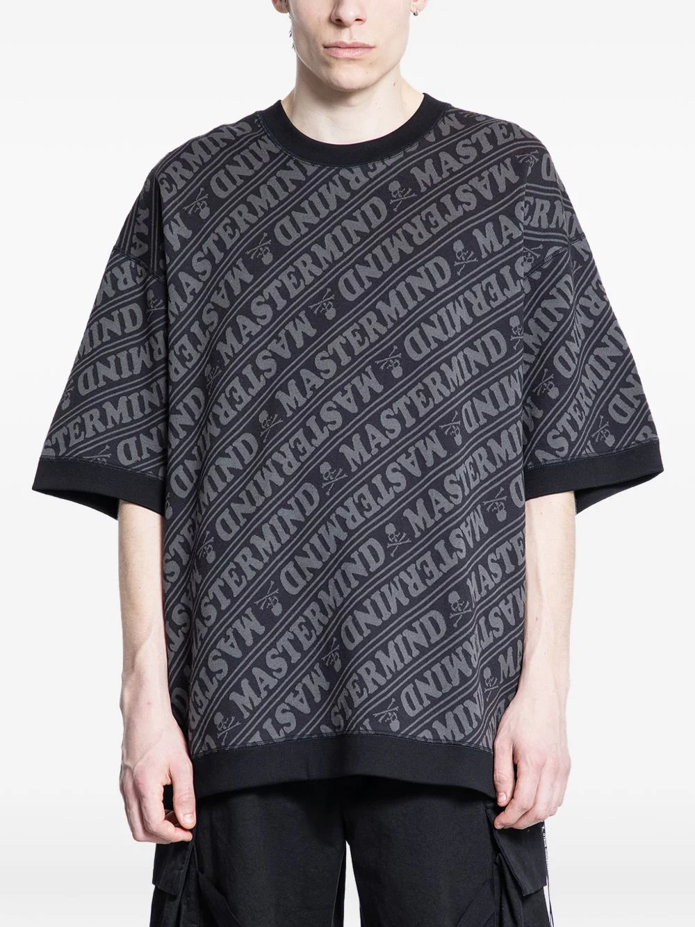 logo-print T-shirt - 1