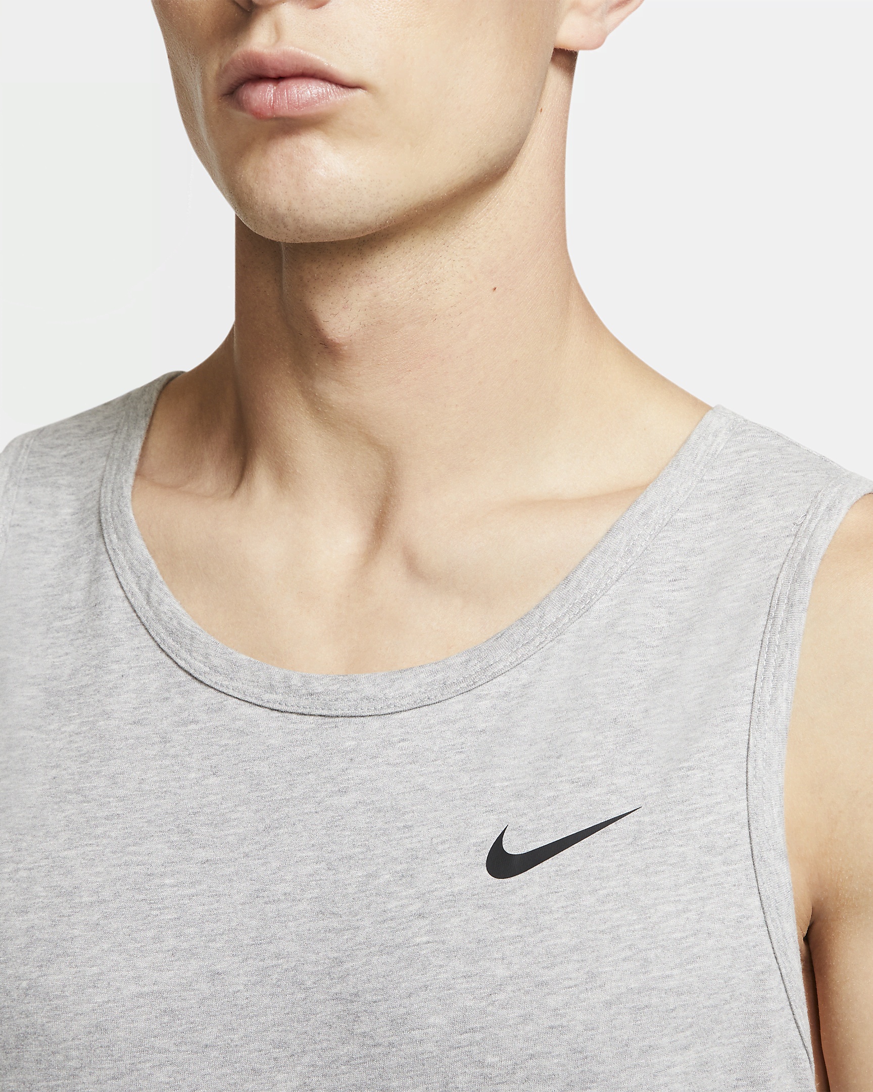 Nike Dri-FIT Men's Training Tank - 3