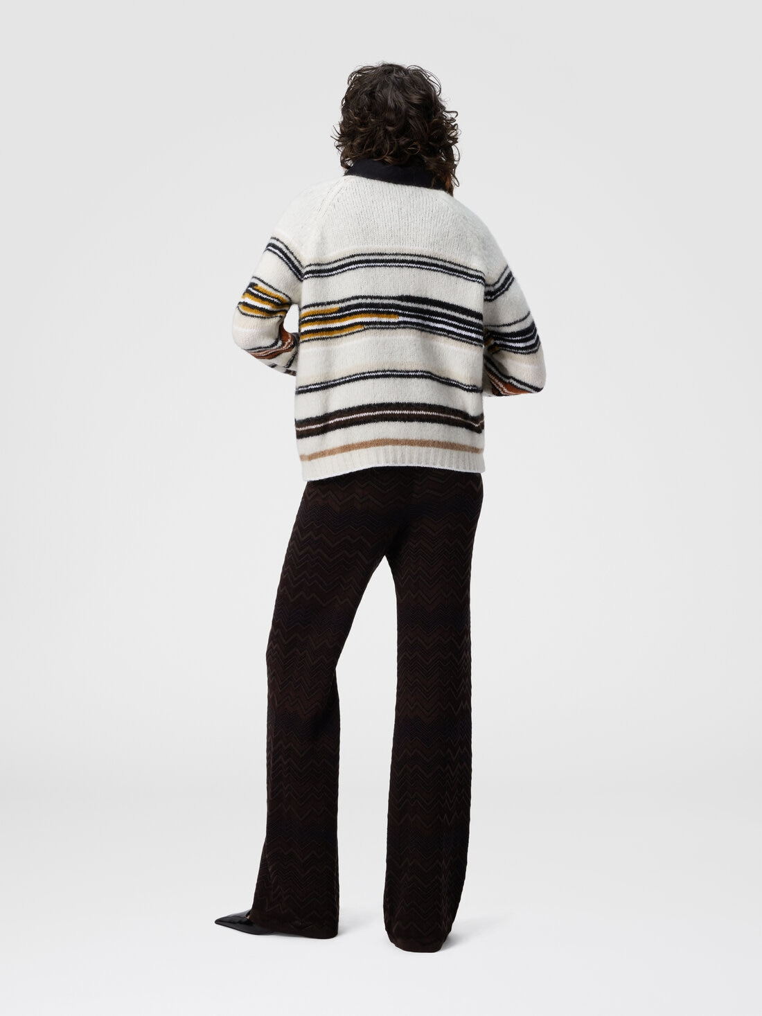 Straight Long Pants in Chevron Pattern - 3