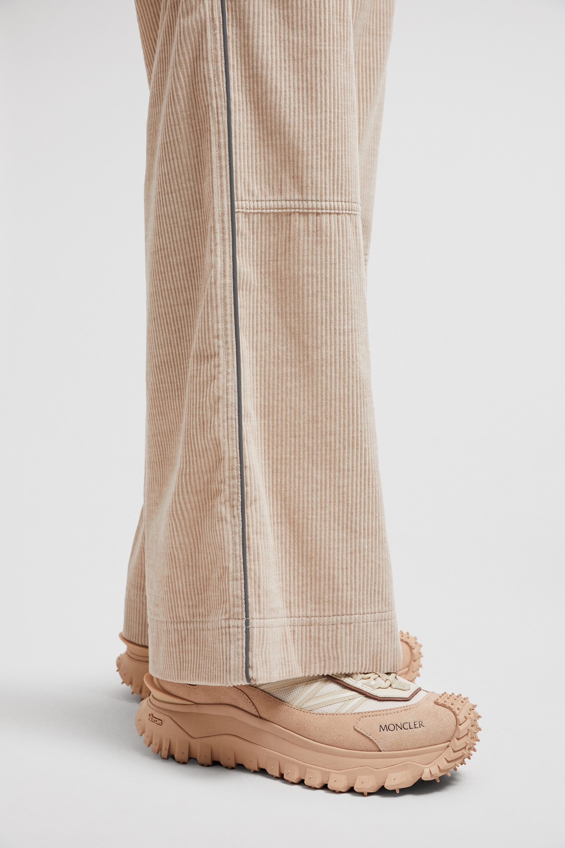 Corduroy Jogging Pants - 6