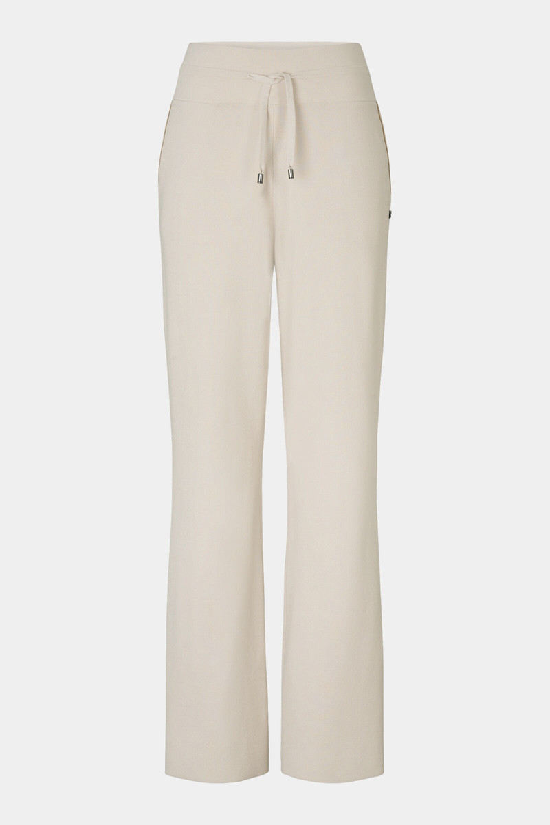 Manon knitted trousers in Sand 1