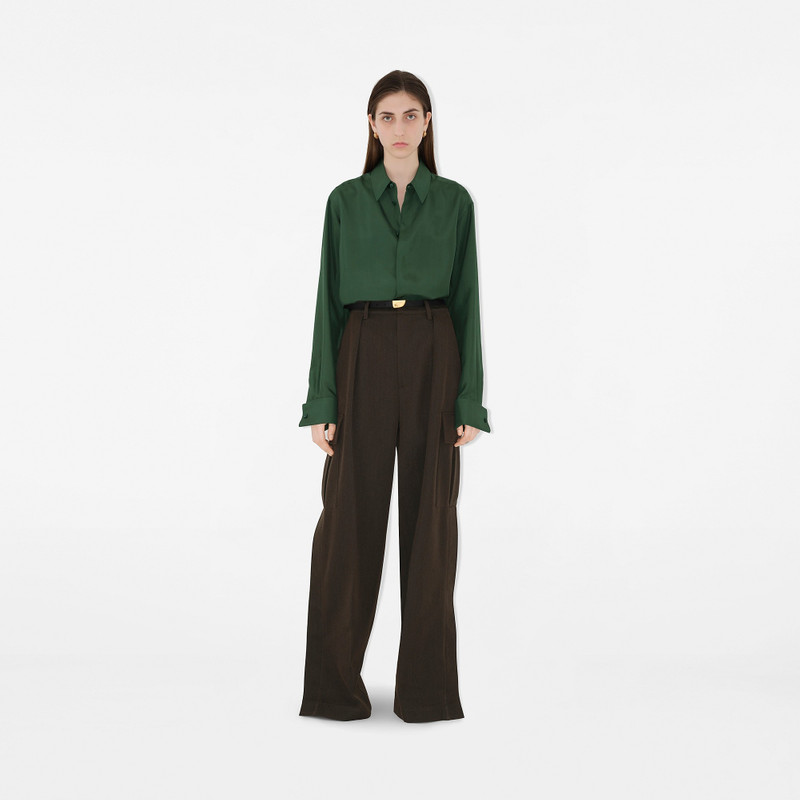 Burberry Thin Leather Shield Belt outlook