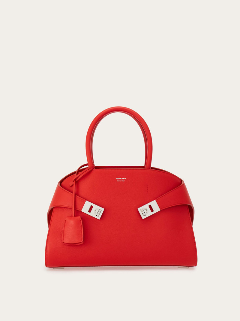 Hug handbag (S) 9