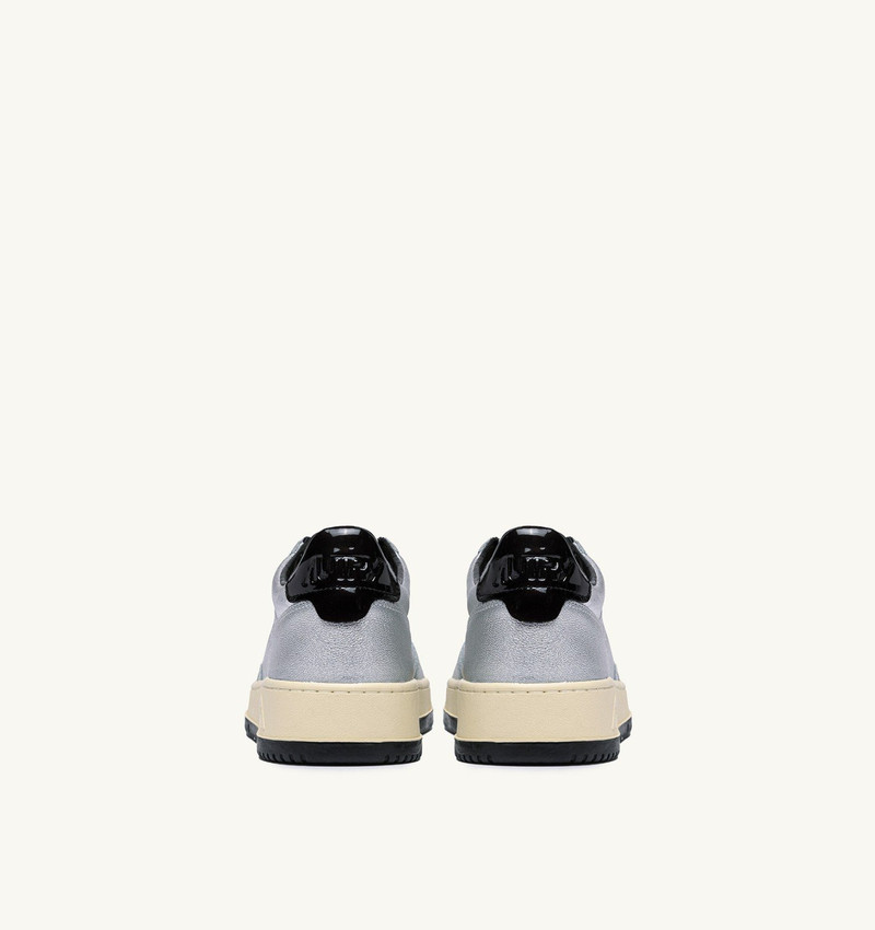 MEDALIST LOW SNEAKERS IN SILVER AND BLACK METALIZED LEATHER 3